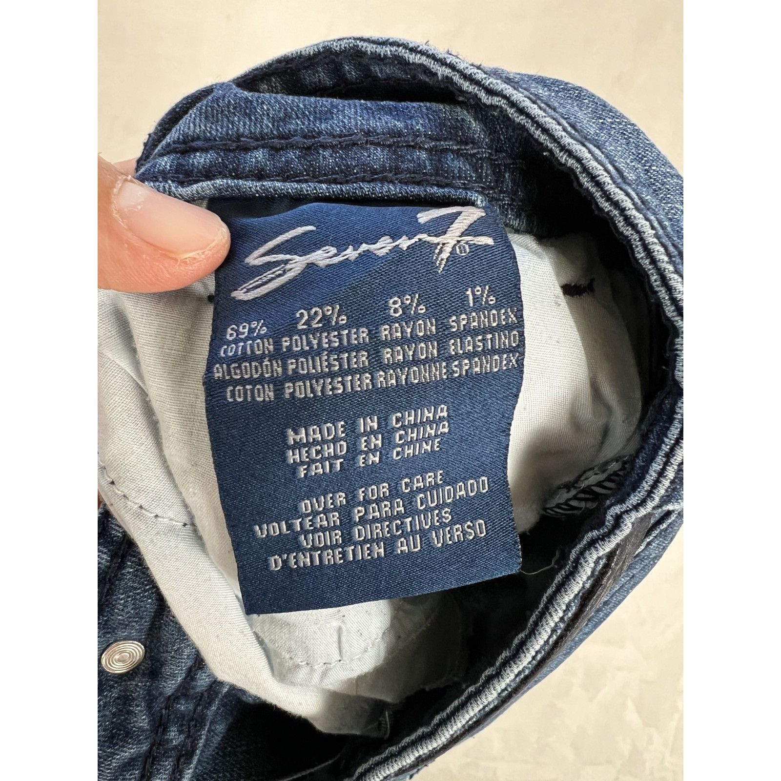 Seven 7 Seven7 Women Size 8 Medium Wash Mid Rise Slim Straight Cropp Size 30" / US 8 / IT 44 - 7 Thumbnail