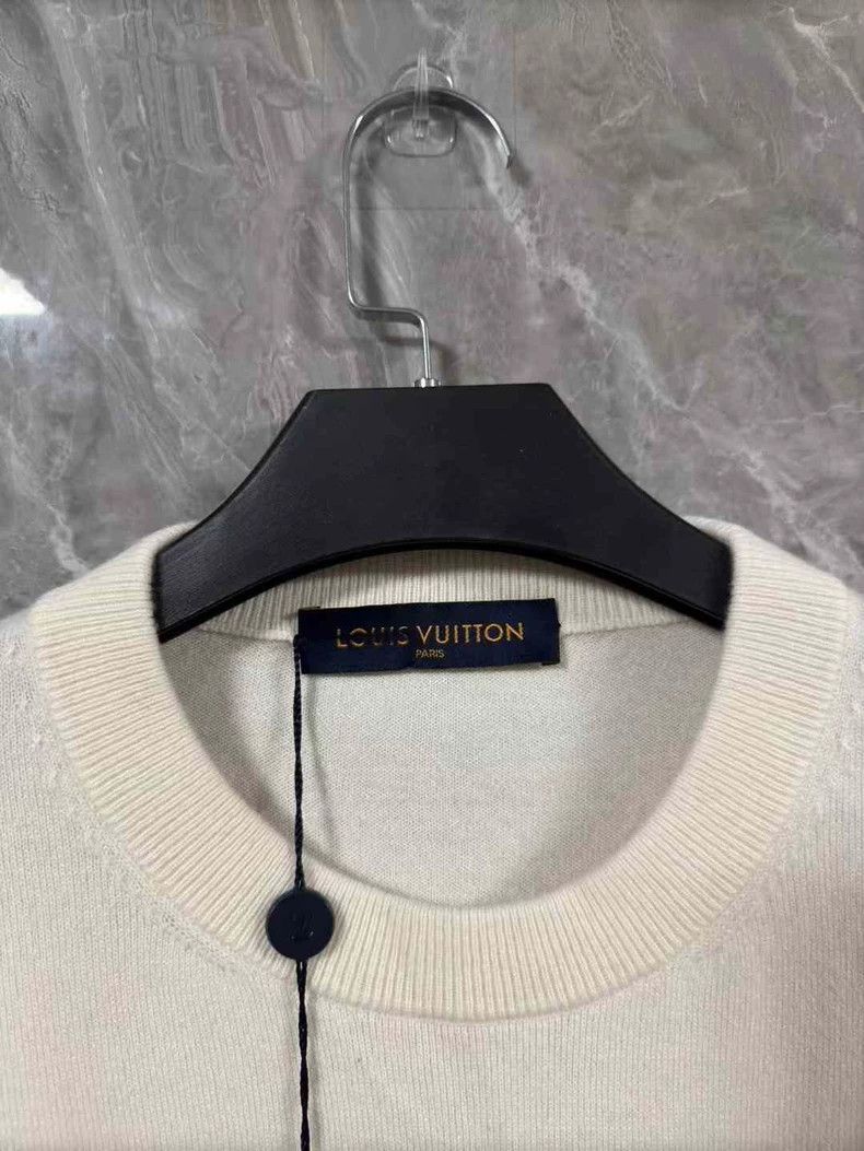 Louis Vuitton Louis Vuitton Intarsia jacquard cashmere T-shirt Size US XL / EU 56 / 4 - 3 Thumbnail