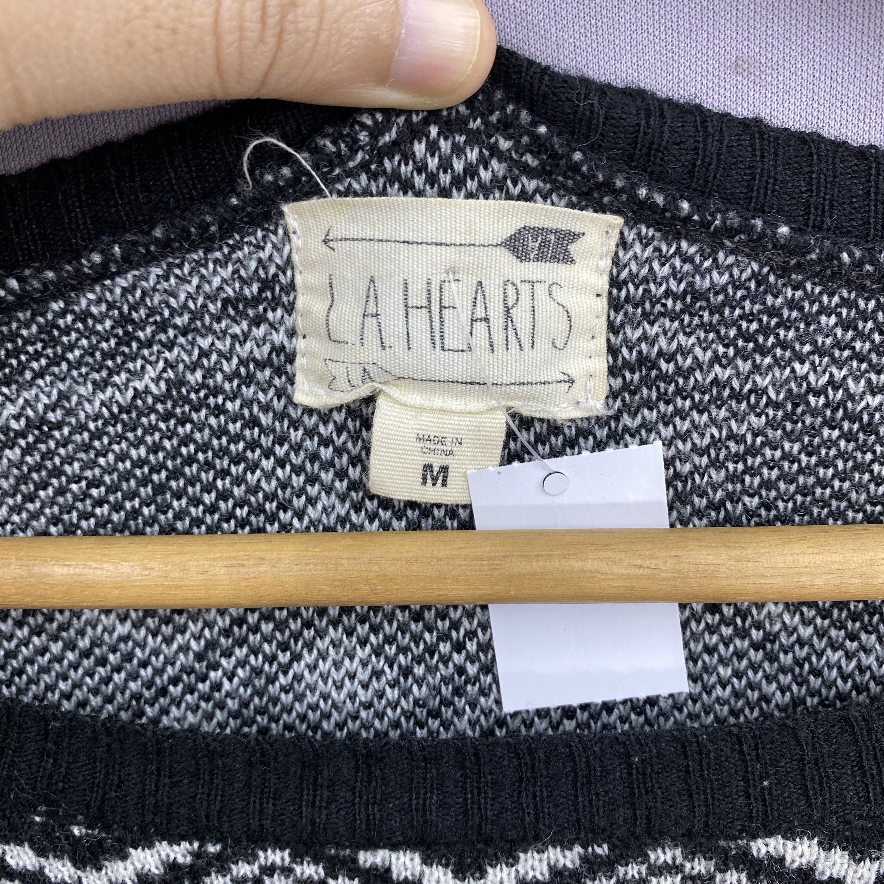 Japanese Brand Vintage LA Hearts Fair Isle T-Rex Sweater Novelty Jumper Size S / US 4 / IT 40 - 6 Thumbnail