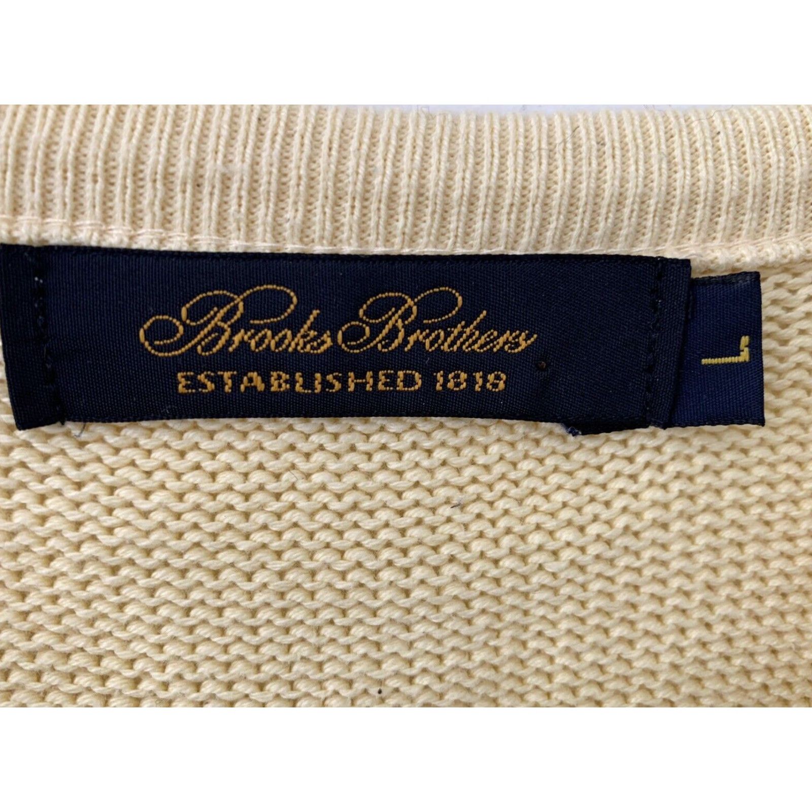 Brooks Brothers VINTAGE Brooks Brothers Mens Long Sleeve V-Neck Sweater Yellow Size Large Classic Preppy Size US L / EU 52-54 / 3 - 3 Thumbnail