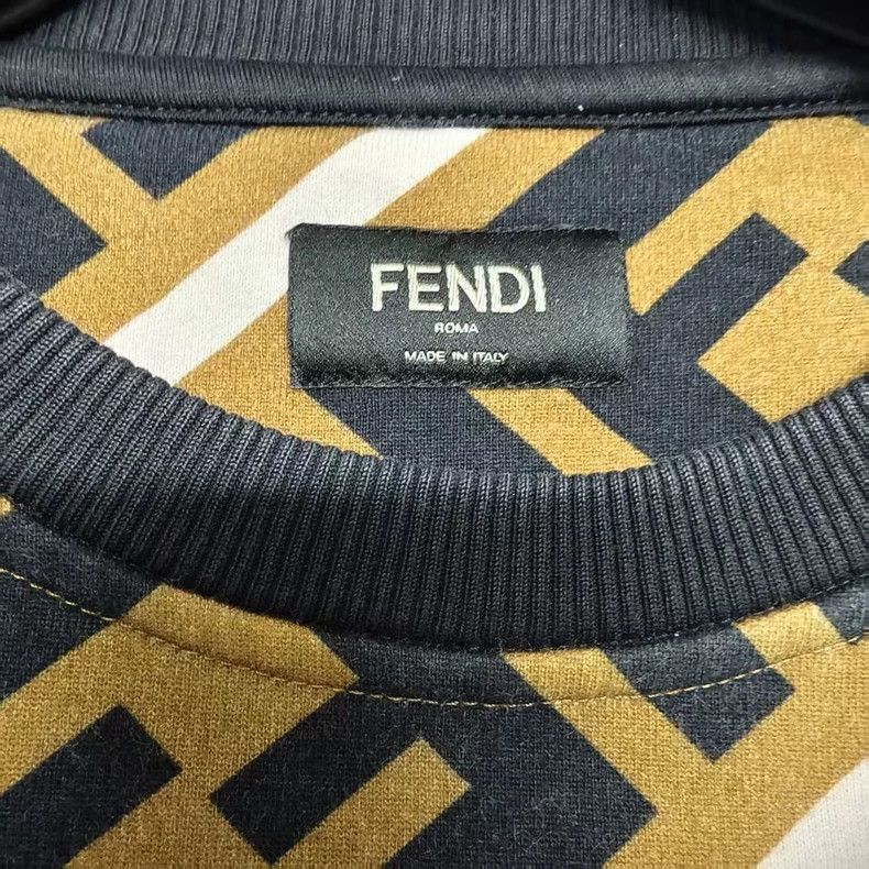 Fendi Fendi Fendi Striped Print Sweatshirt Size M-2506 Size US M / EU 48-50 / 2 - 3 Thumbnail