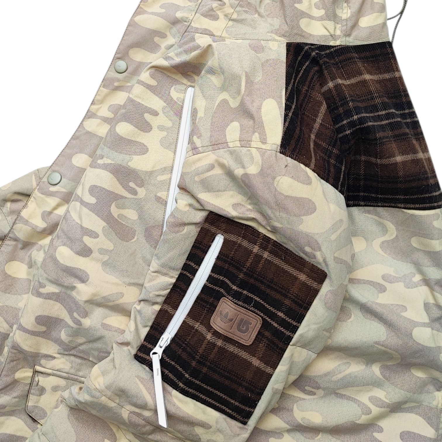 Adidas × Burton Adidas x Burton Gluhwein Collection Camouflage Parka Jacket Size US M / EU 48-50 / 2 - 3 Thumbnail