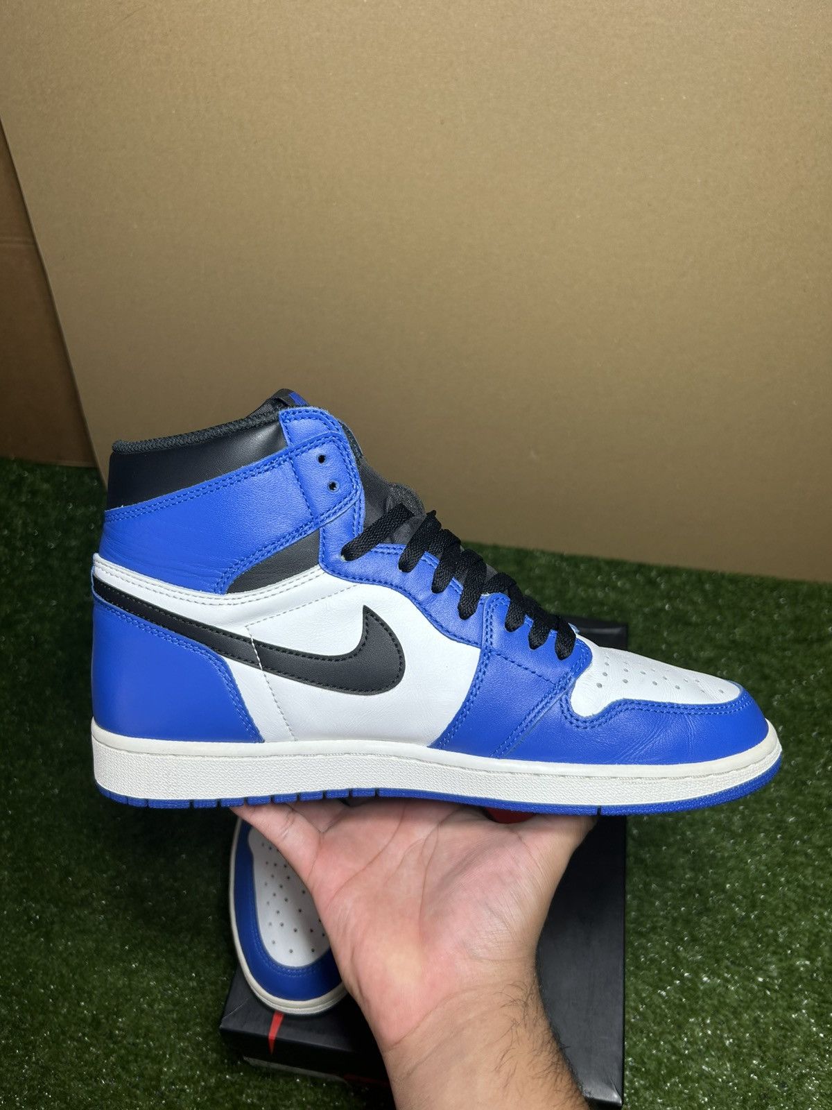 Jordan Brand Jordan 1 Game Royal Size US 11 / EU 44 - 4 Thumbnail