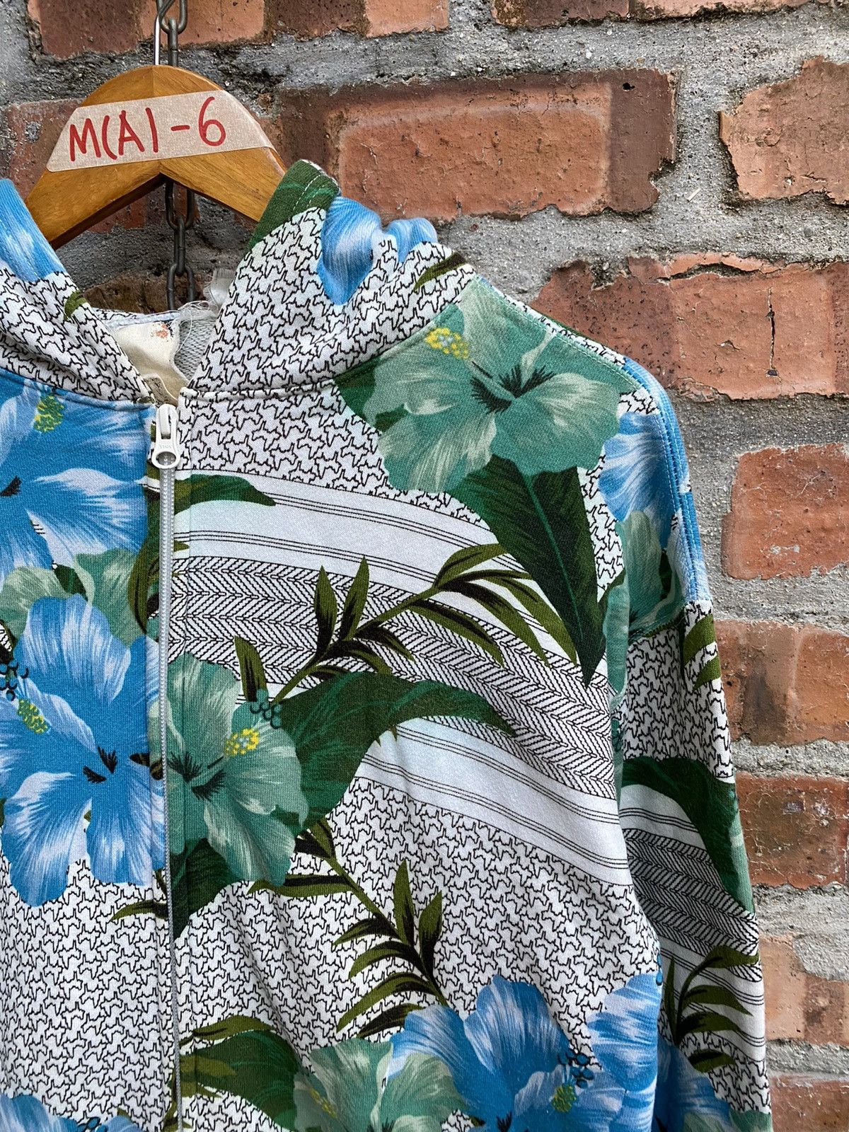 PHENOMENON 2007 Floral hoodie Size US L / EU 52-54 / 3 - 5 Thumbnail