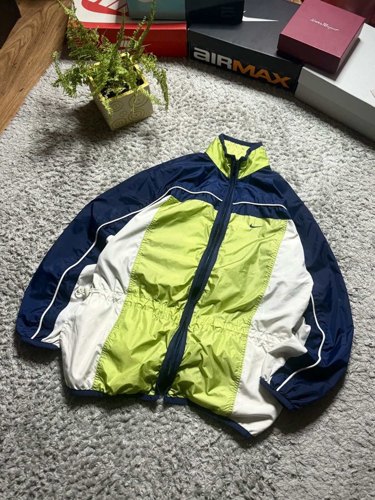Nike 90s Nike Rare Jacket Big Logo Vintage Drill Streetwear Shox Size US M / EU 48-50 / 2 - 4 Thumbnail