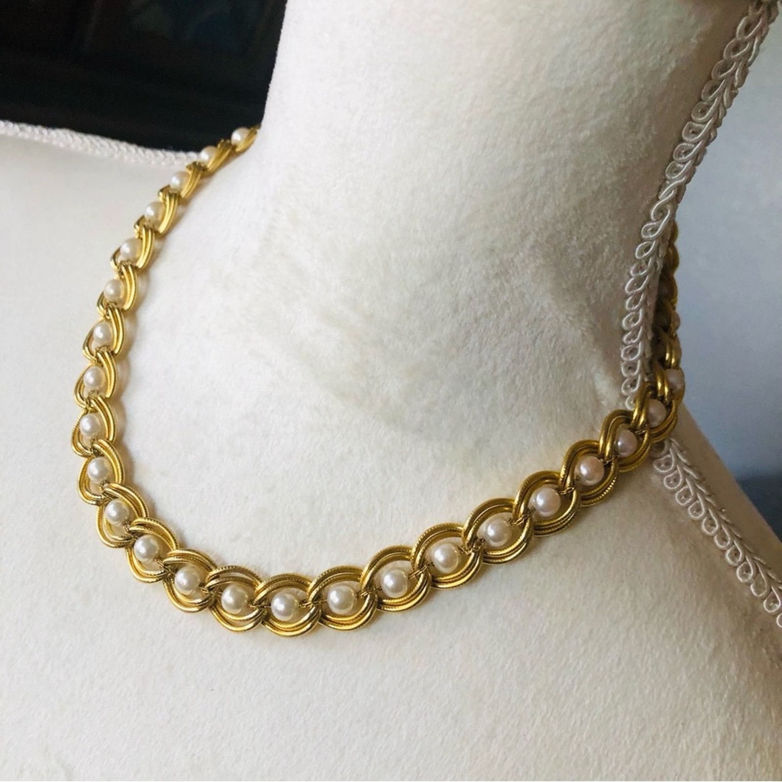 Vintage Vintage gold simulated pearl braided chain jewelry set Size ONE SIZE - 5 Thumbnail