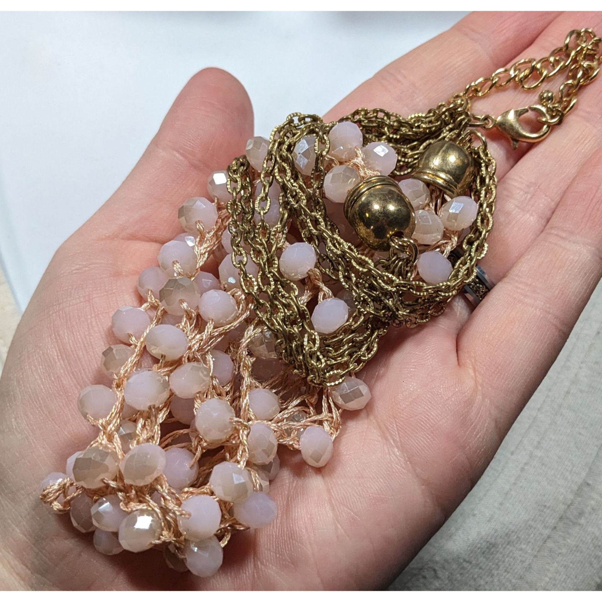 Other Coquette Glam Pastel Pink Glass Beaded Statement Necklace Size ONE SIZE - 3 Thumbnail