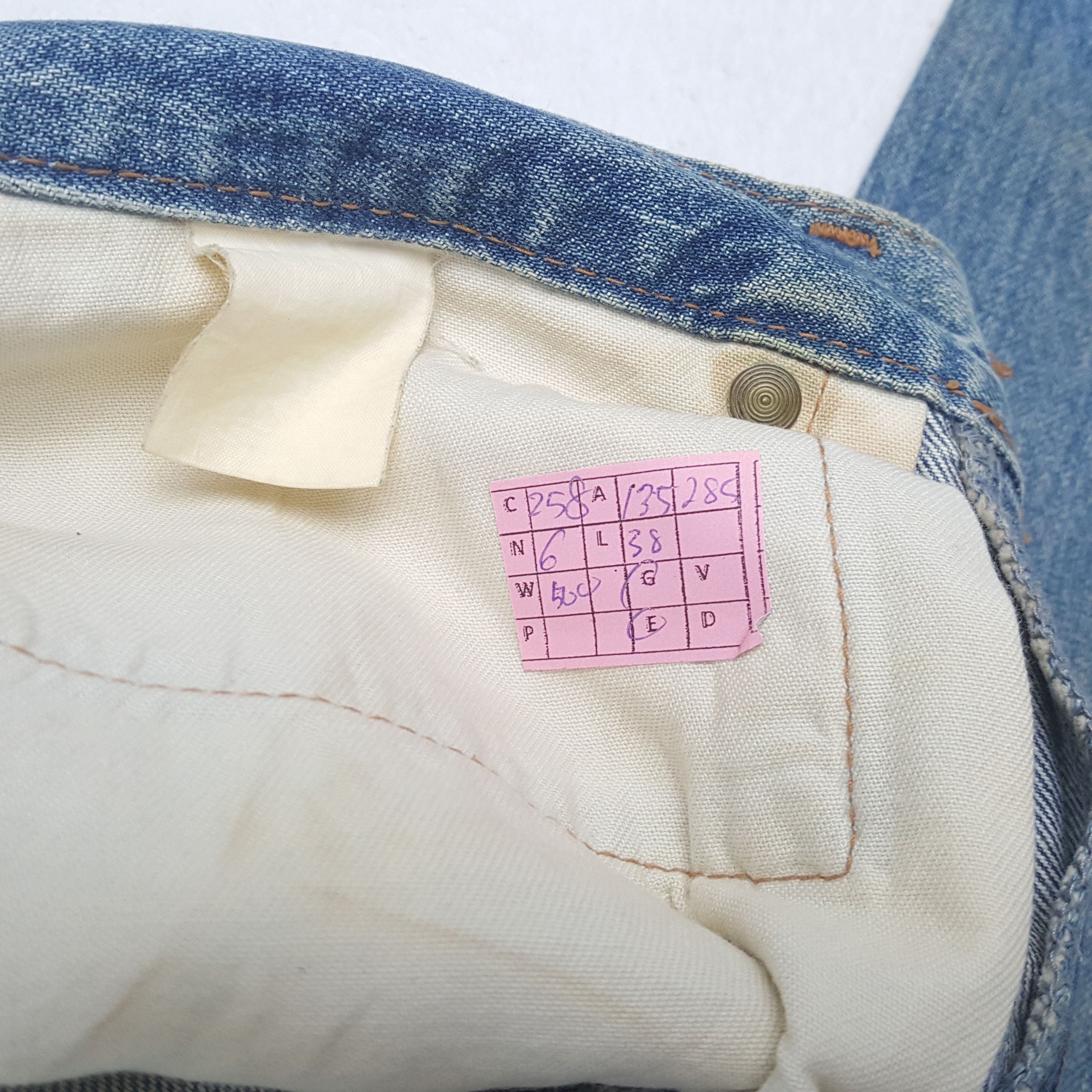 Hysteric Glamour × Japanese Brand × Vintage HYSTERIC GLAMOUR Japanese Brand Streetwear Custom Art Jeans Size US 27 - 13 Thumbnail