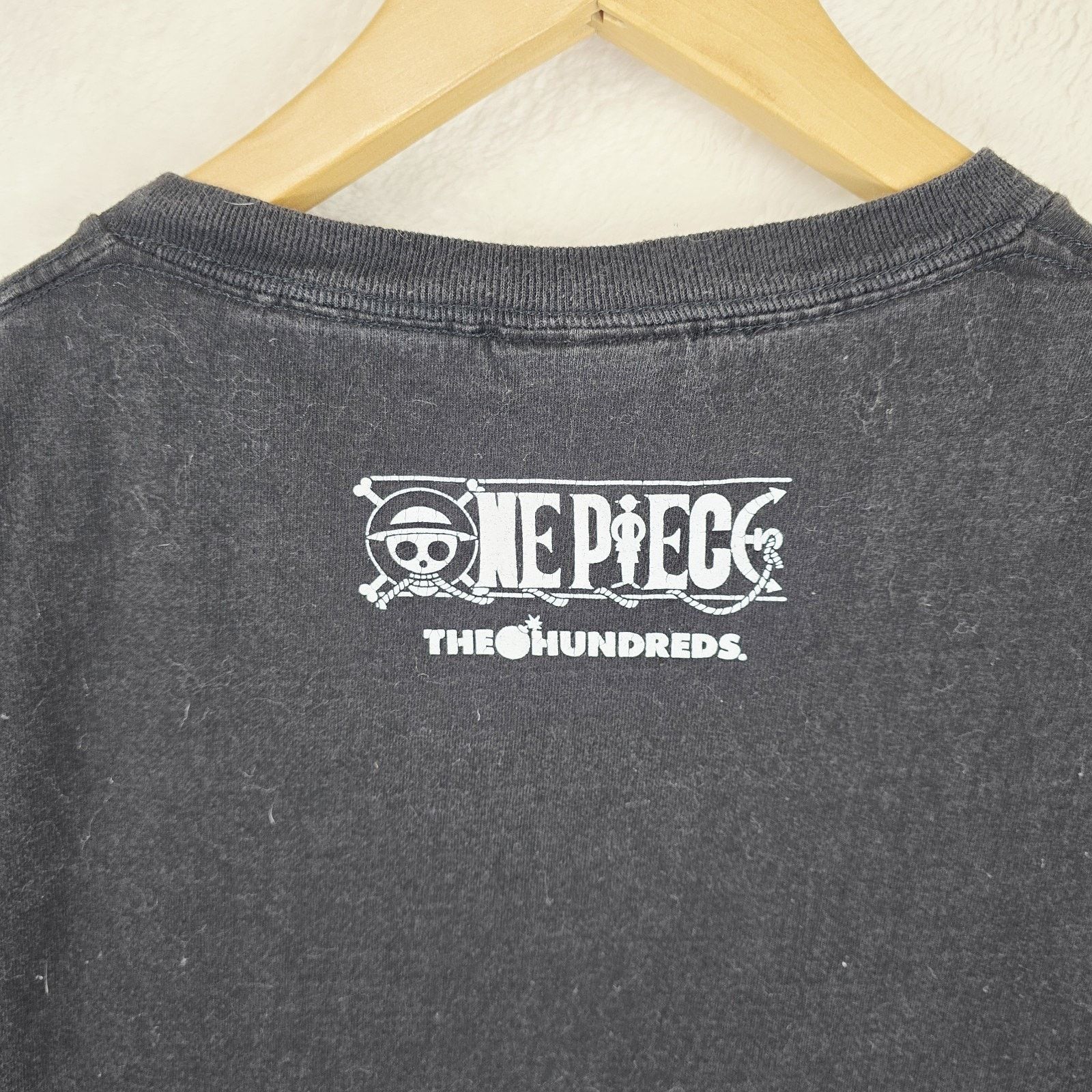 The Hundreds The Hundreds x One Piece Roronoa Zoro T-Shirt Mens Size XXL Size US XXL / EU 58 / 5 - 9 Thumbnail