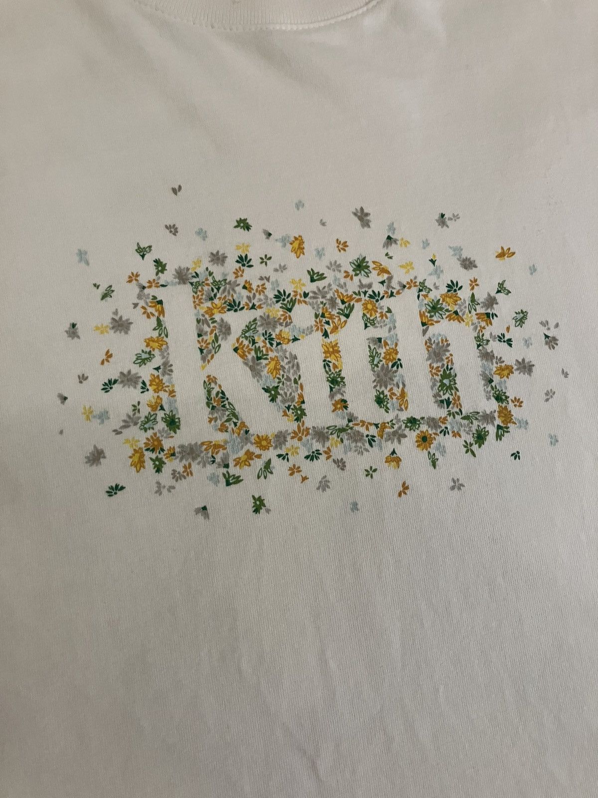 Kith Kith Meadow Serif Tee Size US M / EU 48-50 / 2 - 3 Thumbnail