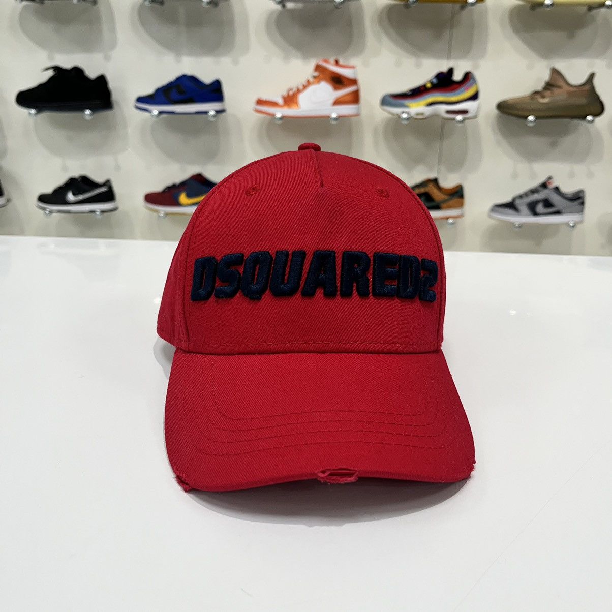 Dsquared red cap deals