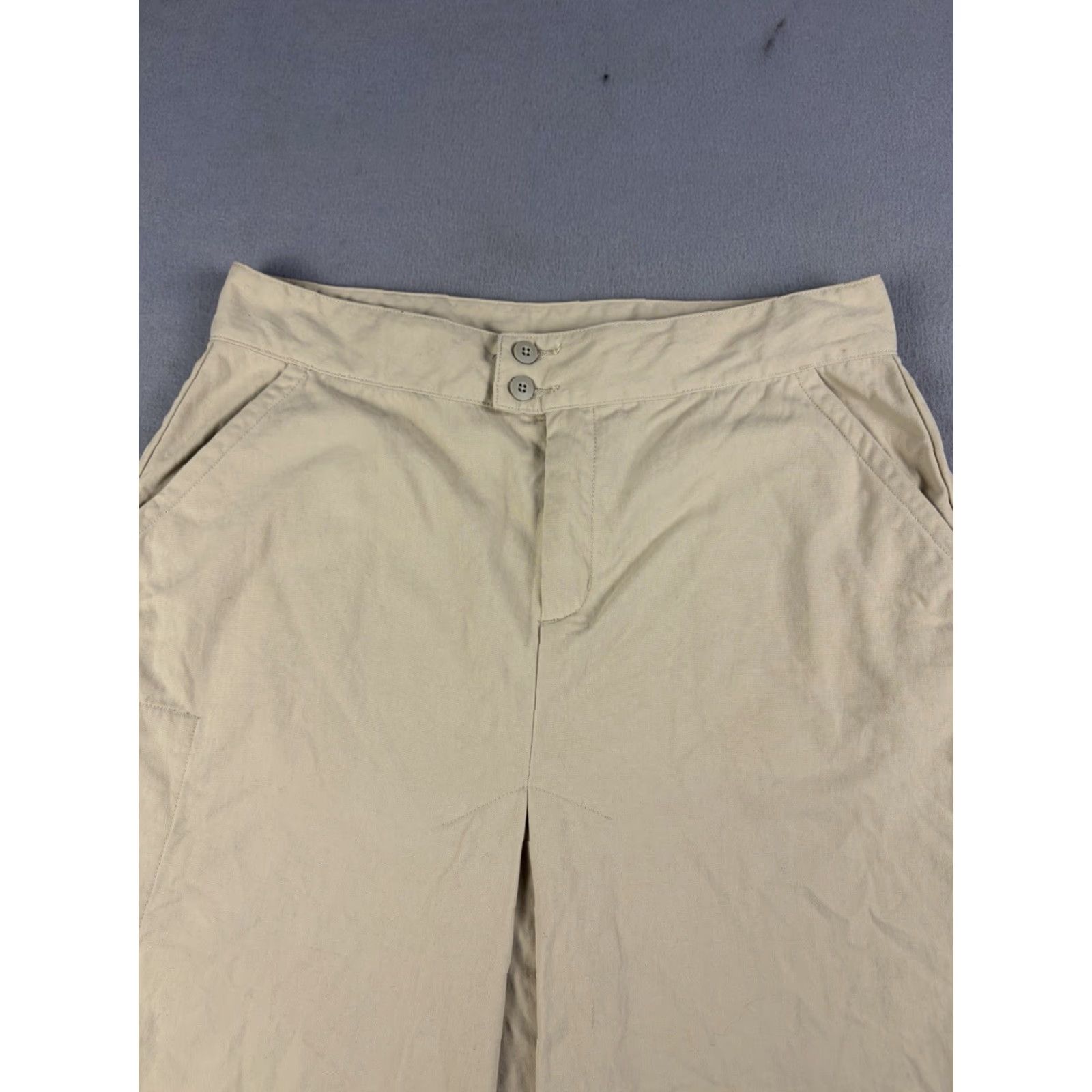 Patagonia VINTAGE Patagonia Skirt Women’s 14 Beige Nylon Pleated Front Outdoors Cargo Pockets Lightweight Long Size 36" / US 14 / IT 50 - 2 Thumbnail