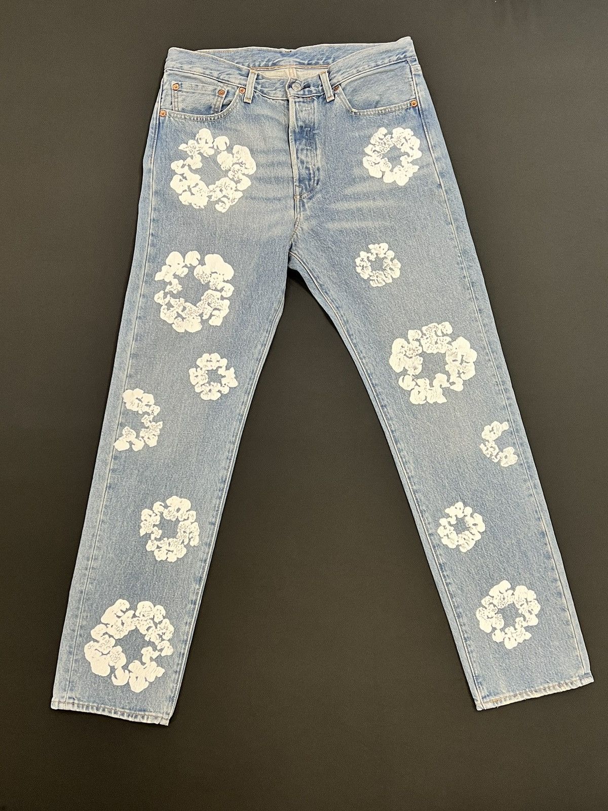 DENIM TEARS Denim Tears X Levi's Cotton Wreath Jeans Light Wash | Grailed