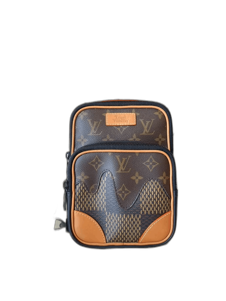 Louis Vuitton LVXnigo Camera Bag with Dust Bag Size ONE SIZE - 1 Thumbnail
