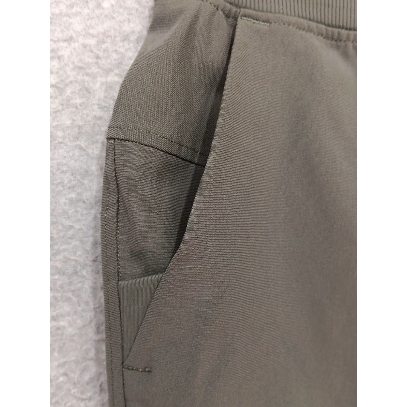 Lululemon Lululemon City Sweat Joggers Mens Small Classic Navy Tapered Fit Stretch M5AJWT Jogger Pants Athletic Inseam 32 in Size US 31 - 6 Thumbnail