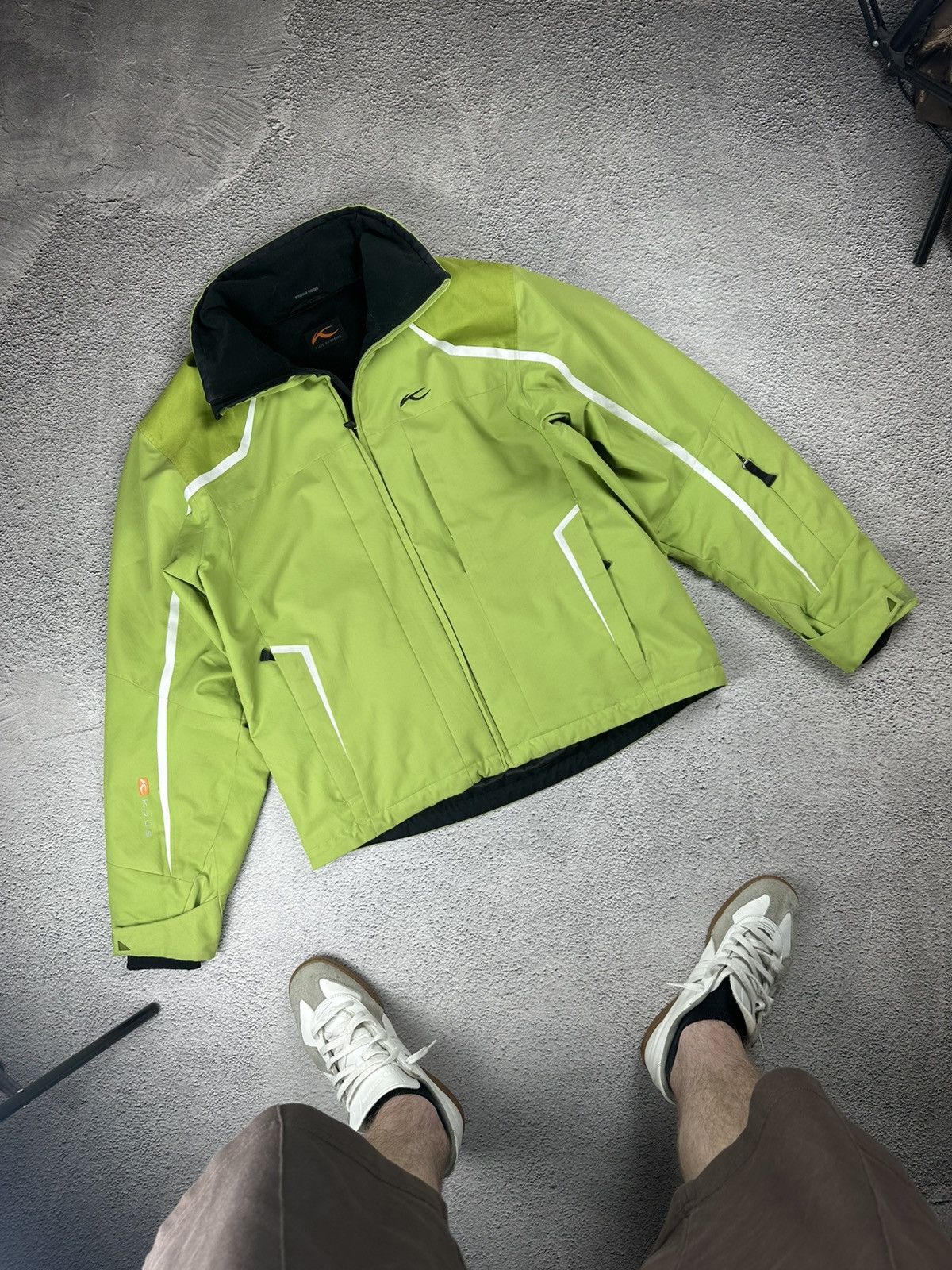 KJUS Kjus Ski Jacket Storm Hood Rain Coat Outdoor Gorpcore Style Size US L / EU 52-54 / 3 - 3 Thumbnail