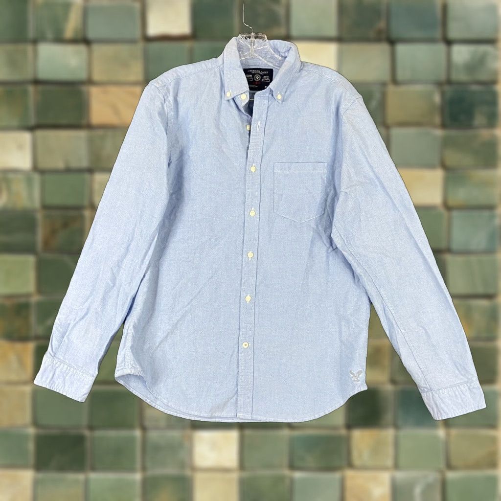 American Eagle Outfitters American Eagle Outfitters Shirt Men's M Blue Button-Up Long Sleeve Size US M / EU 48-50 / 2 - 1 Thumbnail