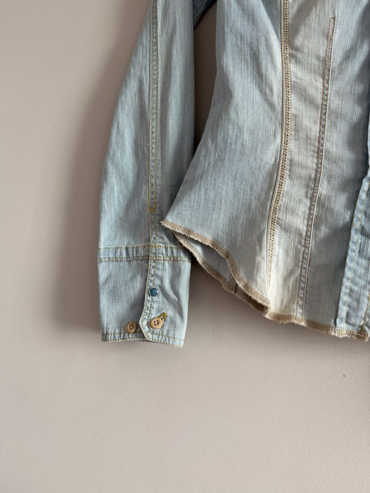 Levi's Levi’s Fitted Western Denim Shirt Size S / US 4 / IT 40 - 3 Thumbnail