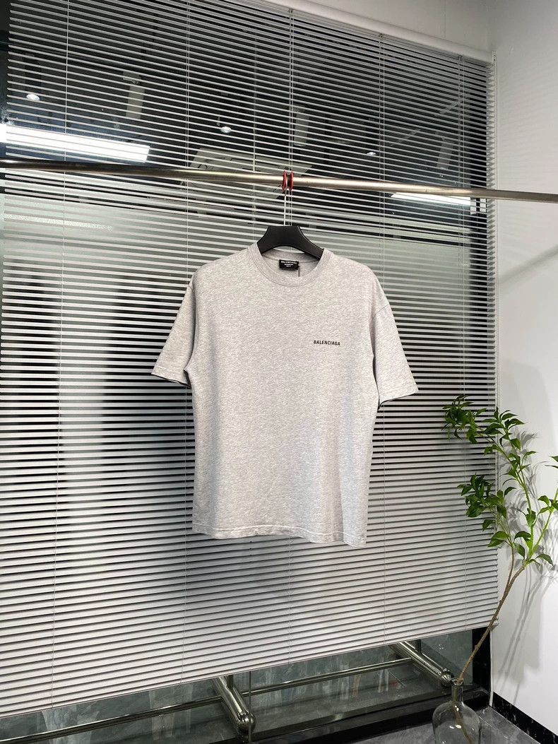 Balenciaga Balenciaga Letter logo grey short sleeves 2502-Nextarrow Size US XS / EU 42 / 0 - 2 Thumbnail