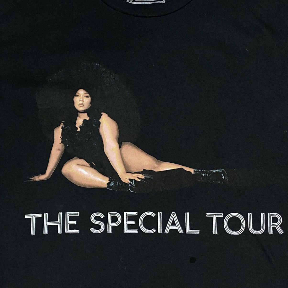 Rap Tees Rap tee lizzo the special tour 2022 Size US L / EU 52-54 / 3 - 2 Thumbnail
