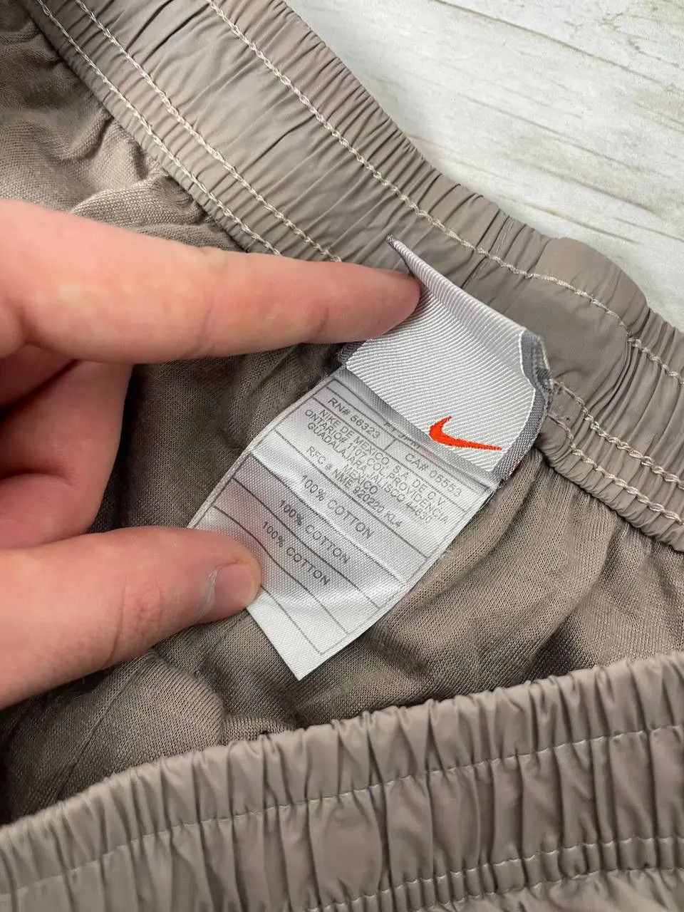 Nike Vintage Nike Track Pants 00s Nylon Swoosh Sriped Y2K Size US 38 / EU 54 - 10 Thumbnail