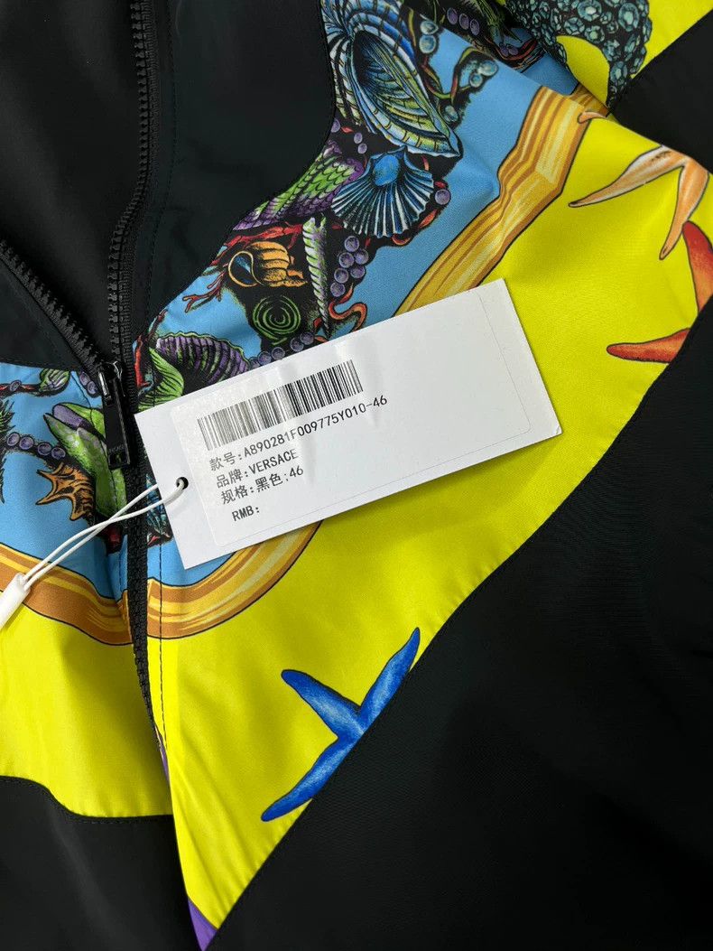 Versace Versace Classic sea creature print jacket Size US M / EU 48-50 / 2 - 8 Thumbnail