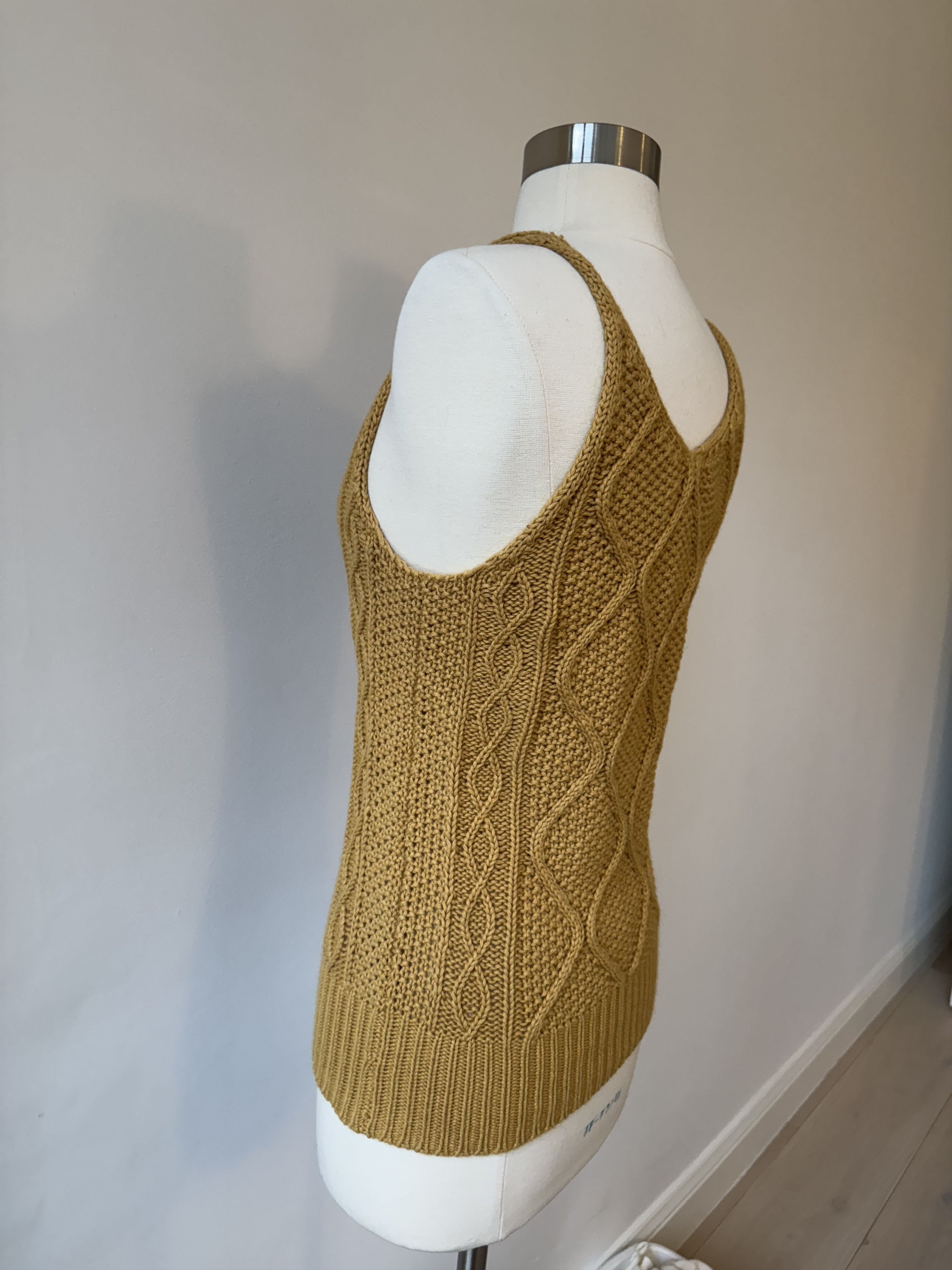 Nili Lotan Nili Lotan Dakota Cashmere Silk Cable Knit Tank Size S / US 4 / IT 40 - 6 Thumbnail
