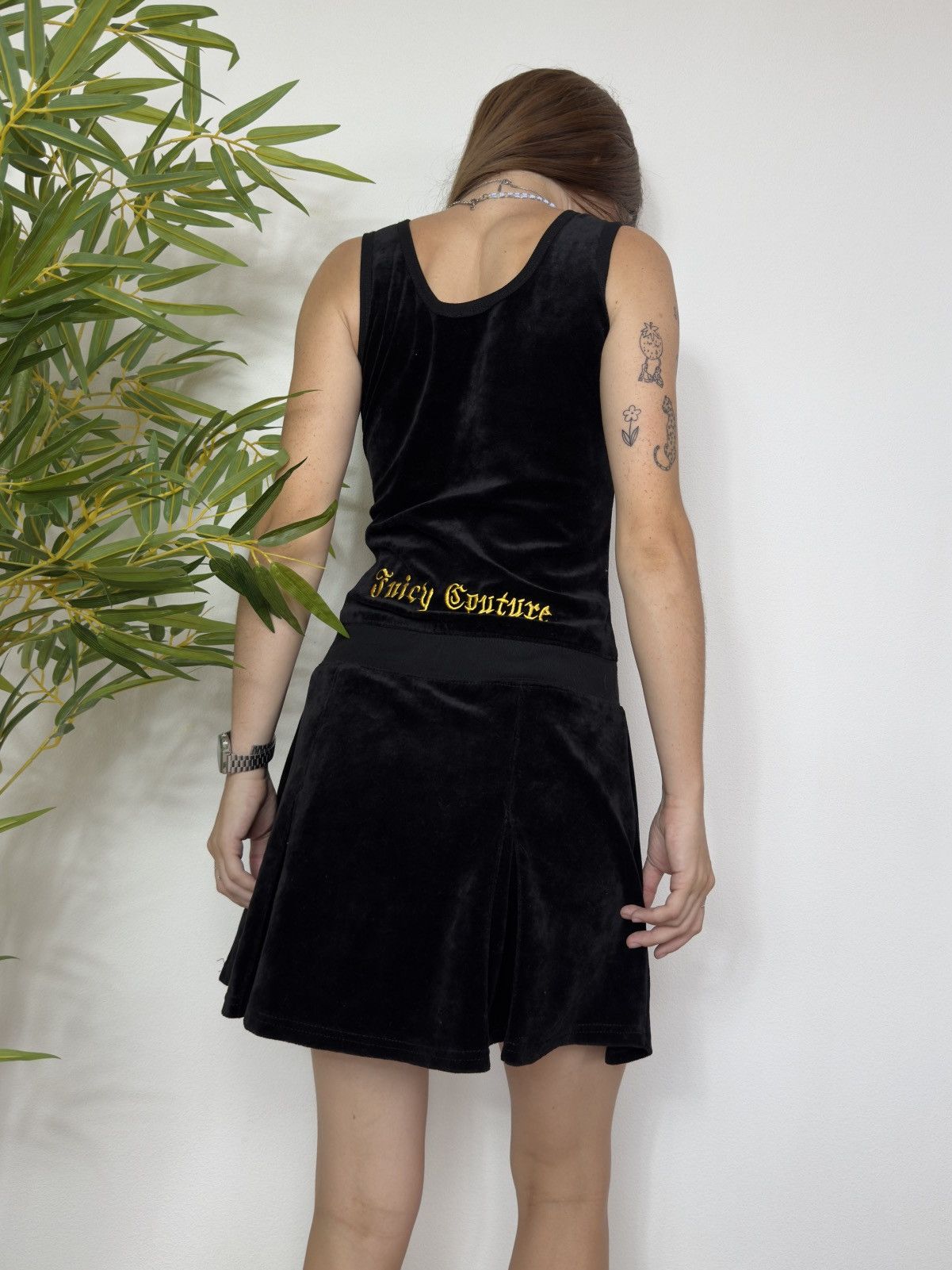 Juicy Couture VINTAGE VELOUR JUICY COUTURE MINI DRESS Size L / US 10 / IT 46 - 7 Thumbnail