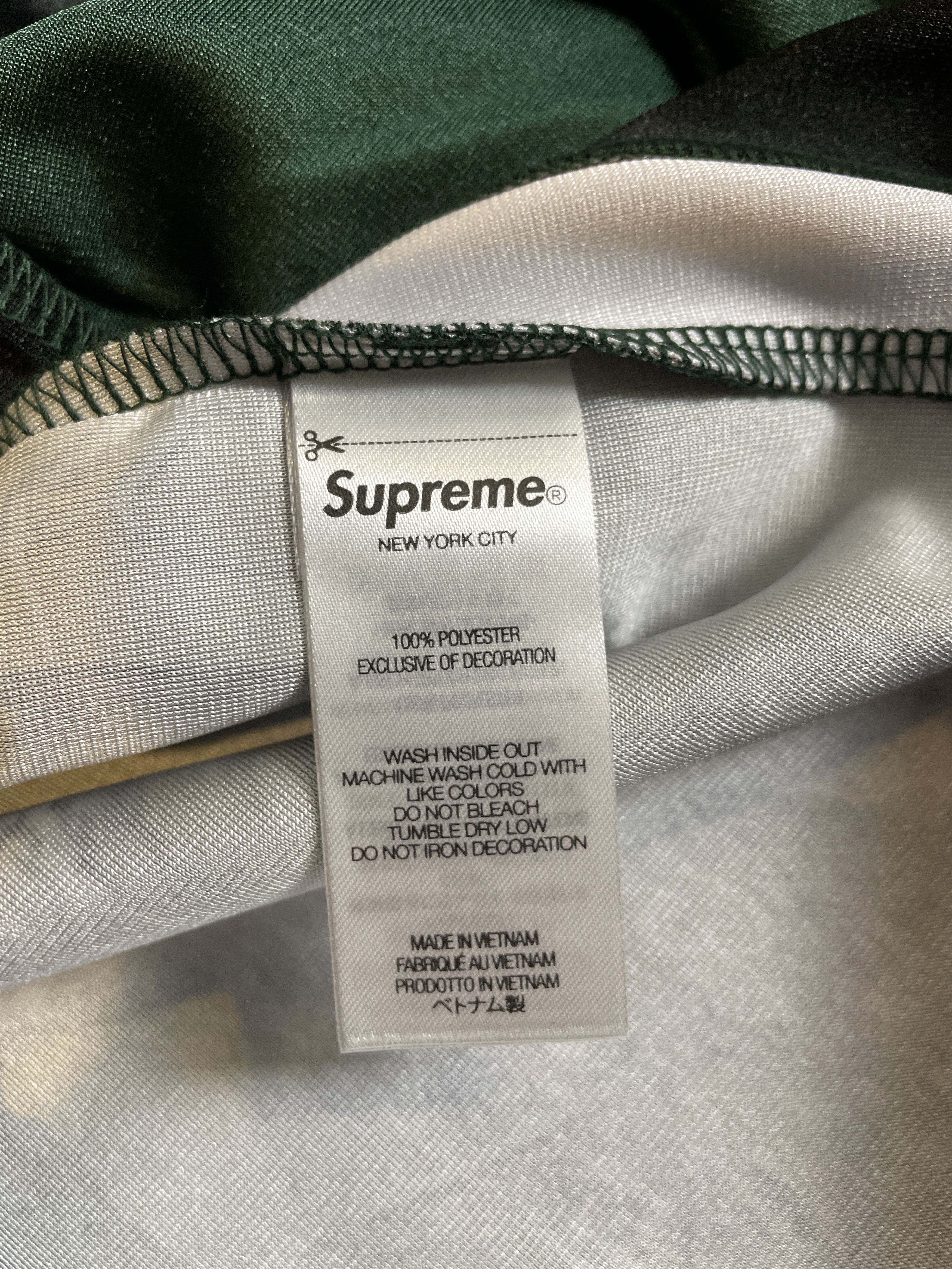 Supreme BREAST CANCER AWARENESS FOOTBALL JERSEY Size US M / EU 48-50 / 2 - 10 Thumbnail