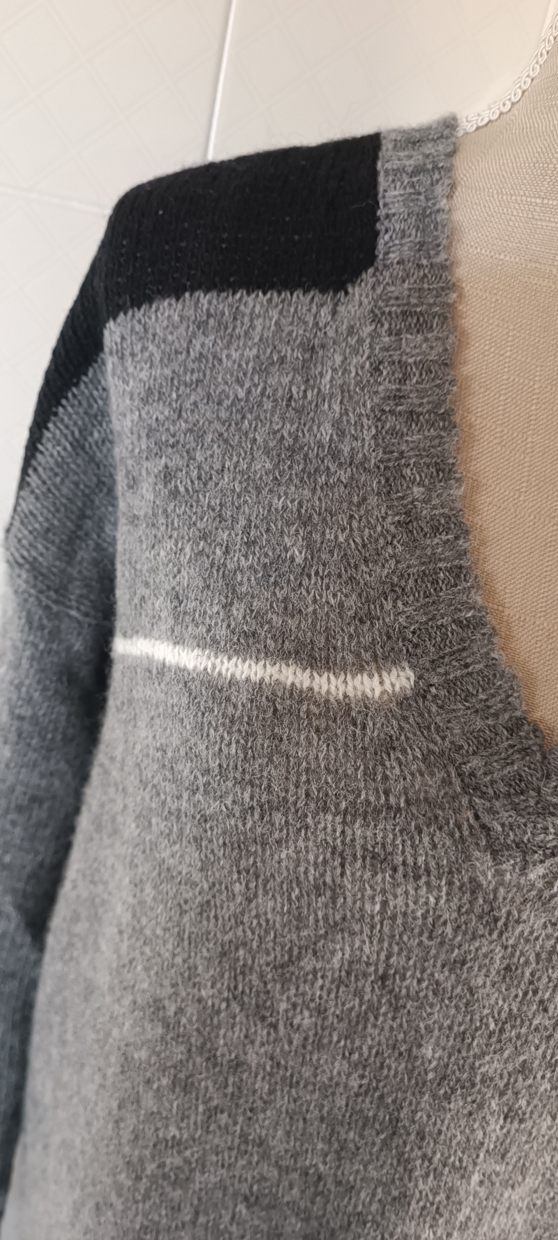 Prada Gray wool maxi dress - V-neckline Size L / US 10 / IT 46 - 2 Thumbnail