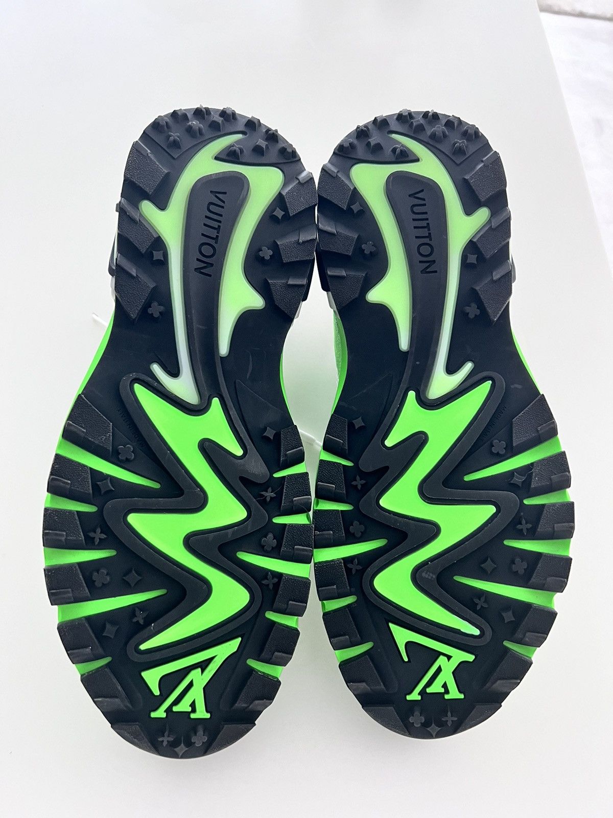 Louis Vuitton Louis Vuitton Runner Tactic Sneaker | Size 8.5 Size US 10 / EU 43 - 1 Thumbnail