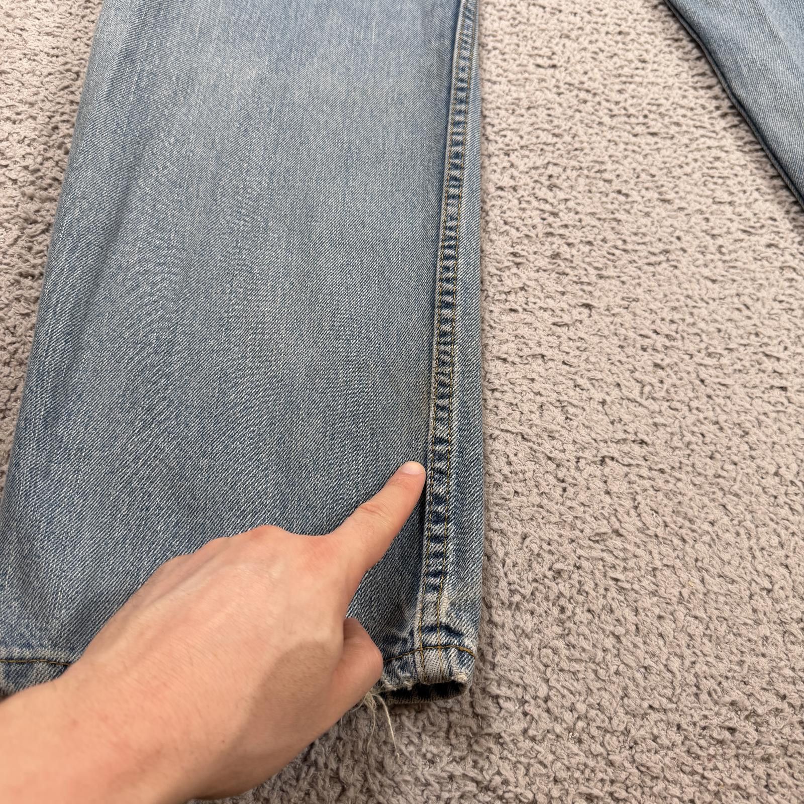Levi's Levis 550 Relaxed Fit Jeans 34x32 Blue Light Wash Faded Size US 34 / EU 50 - 10 Thumbnail