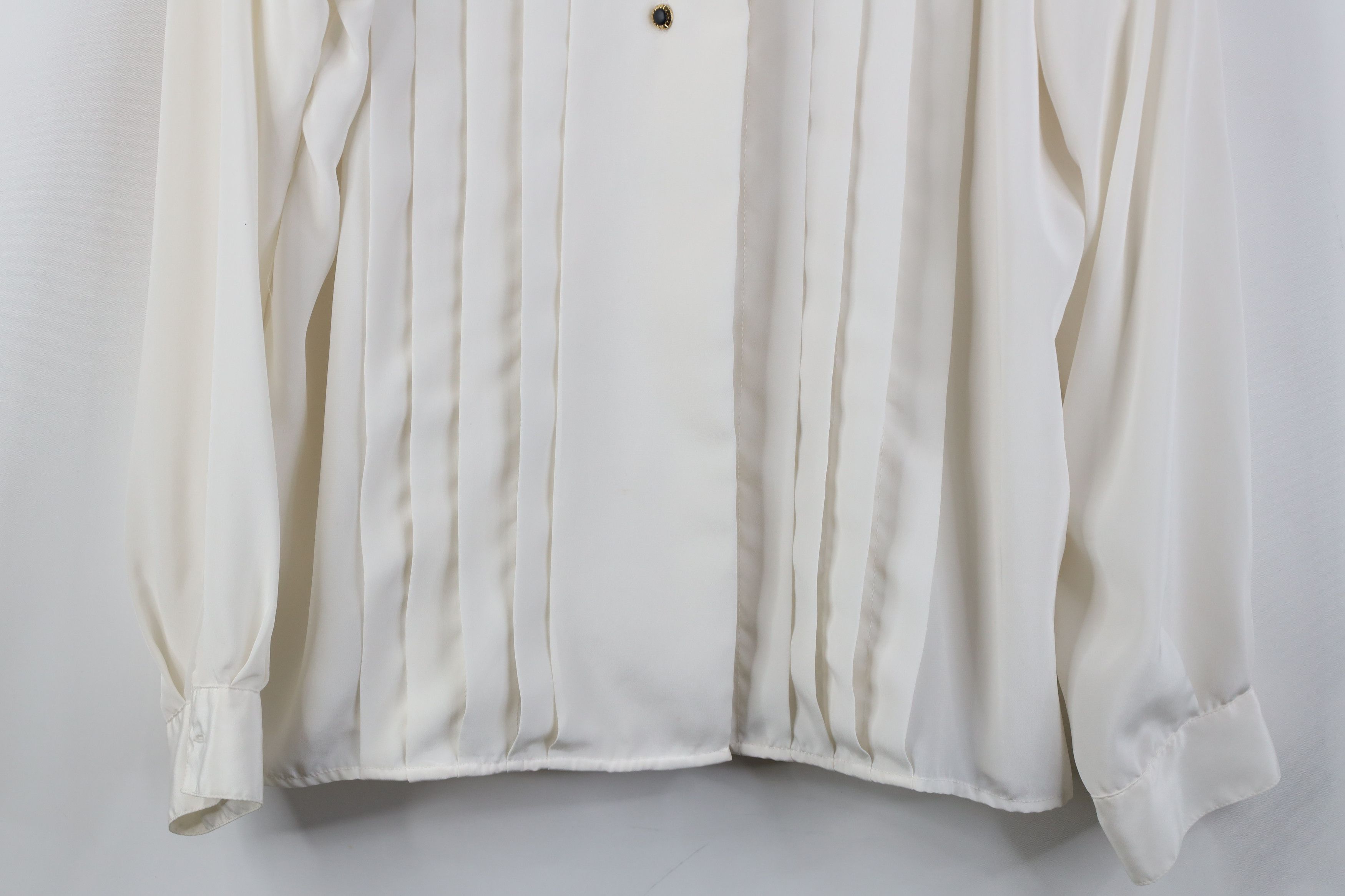 Pierre Cardin Vintage 80s 90s Pierre Cardin Ruffled Button Shirt White Size XL / US 12-14 / IT 48-50 - 3 Thumbnail