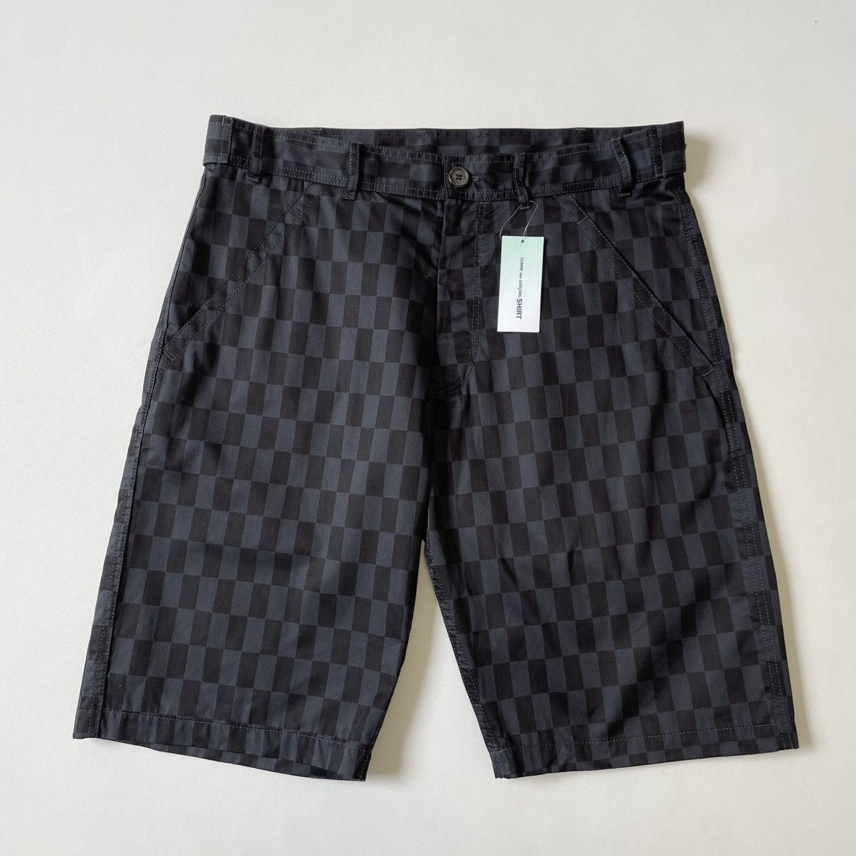 Comme des Garcons ‘Checkerboard Print’ Baggy Utility Shorts Size US 32 / EU 48 - 13 Thumbnail
