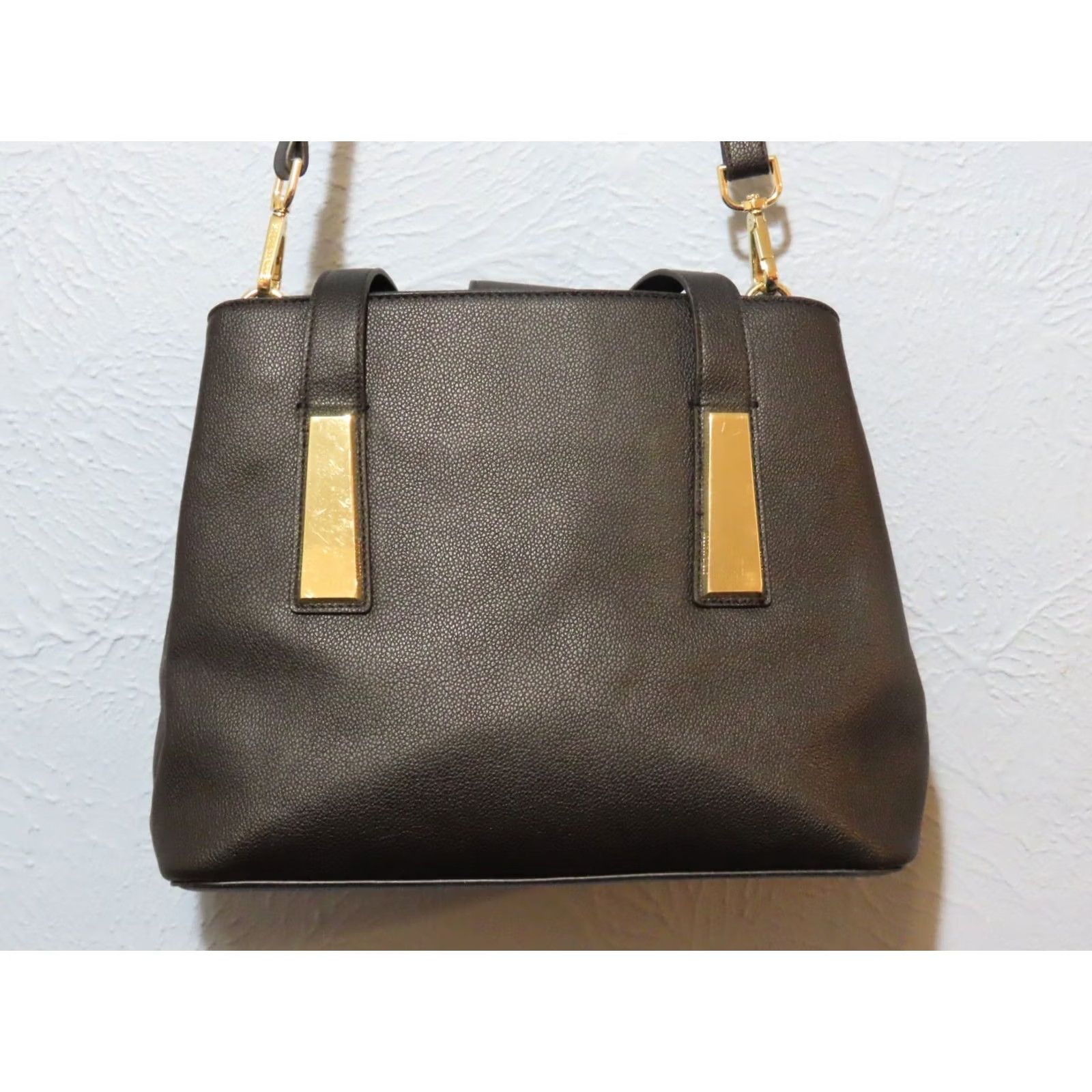 Steve Madden Steve Madden Shoulder Bag Black and Gold Faux Leather W/Wallet Purse Large Size ONE SIZE - 6 Thumbnail