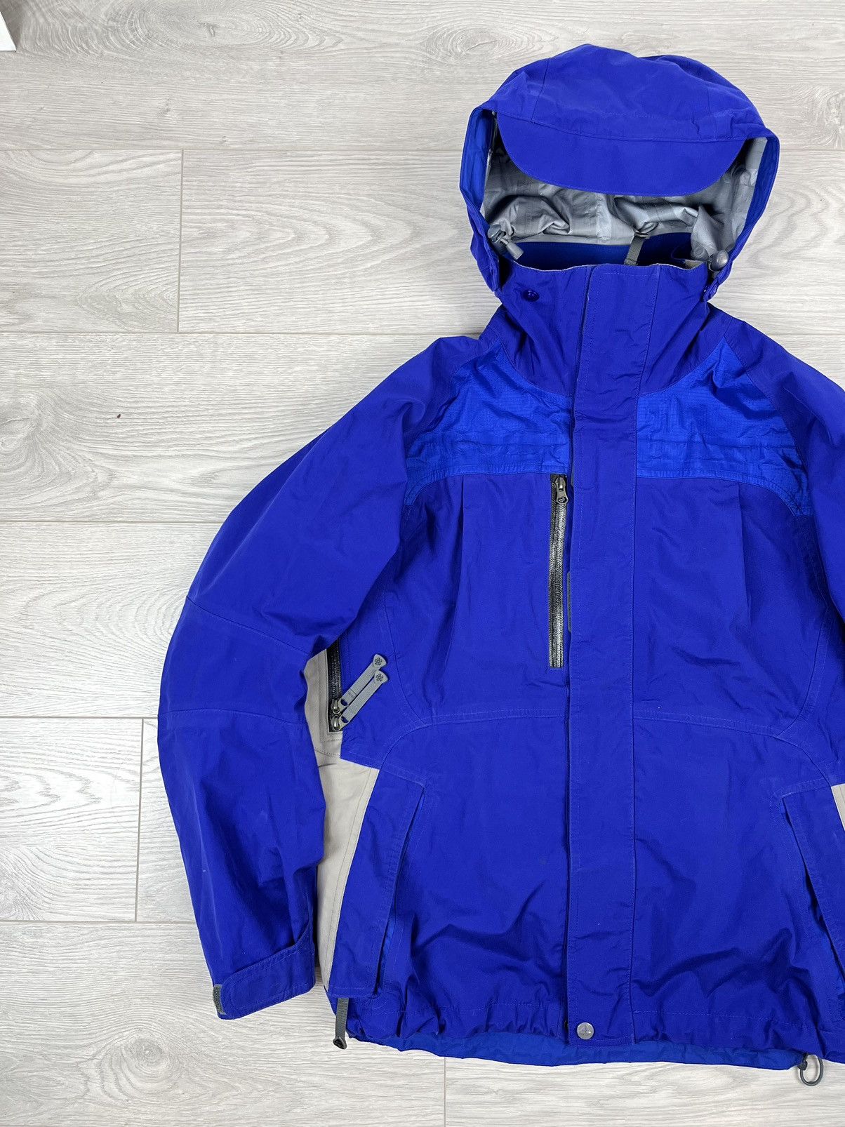 Vintage Nike ACG Vintage 00s Blue Waterproof Gorpcore Jacket Size US S / EU 44-46 / 1 - 3 Thumbnail