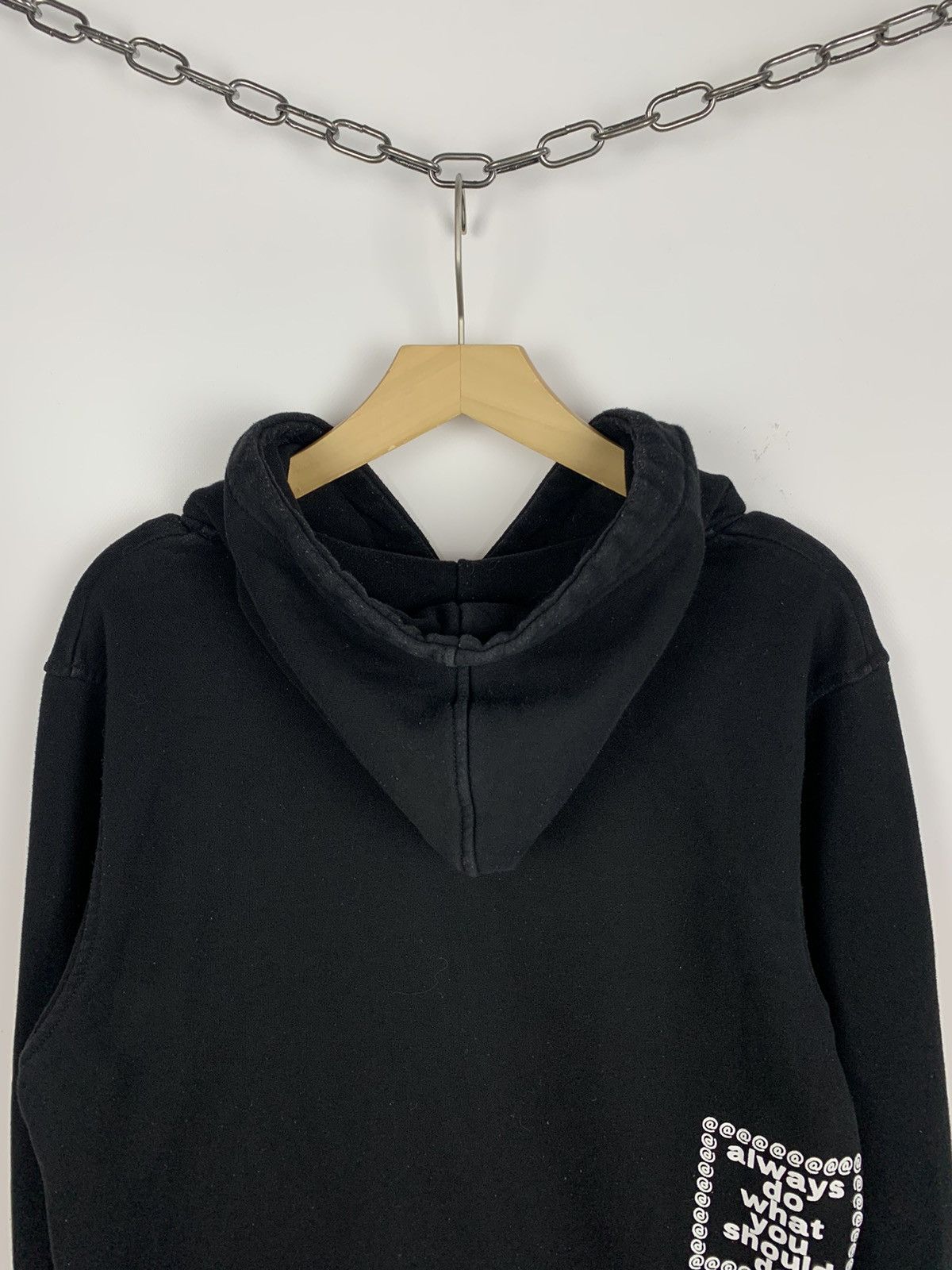 always do what you should do Always do what you should do Hoodie Men’s Size M Big Logo Size US M / EU 48-50 / 2 - 9 Thumbnail