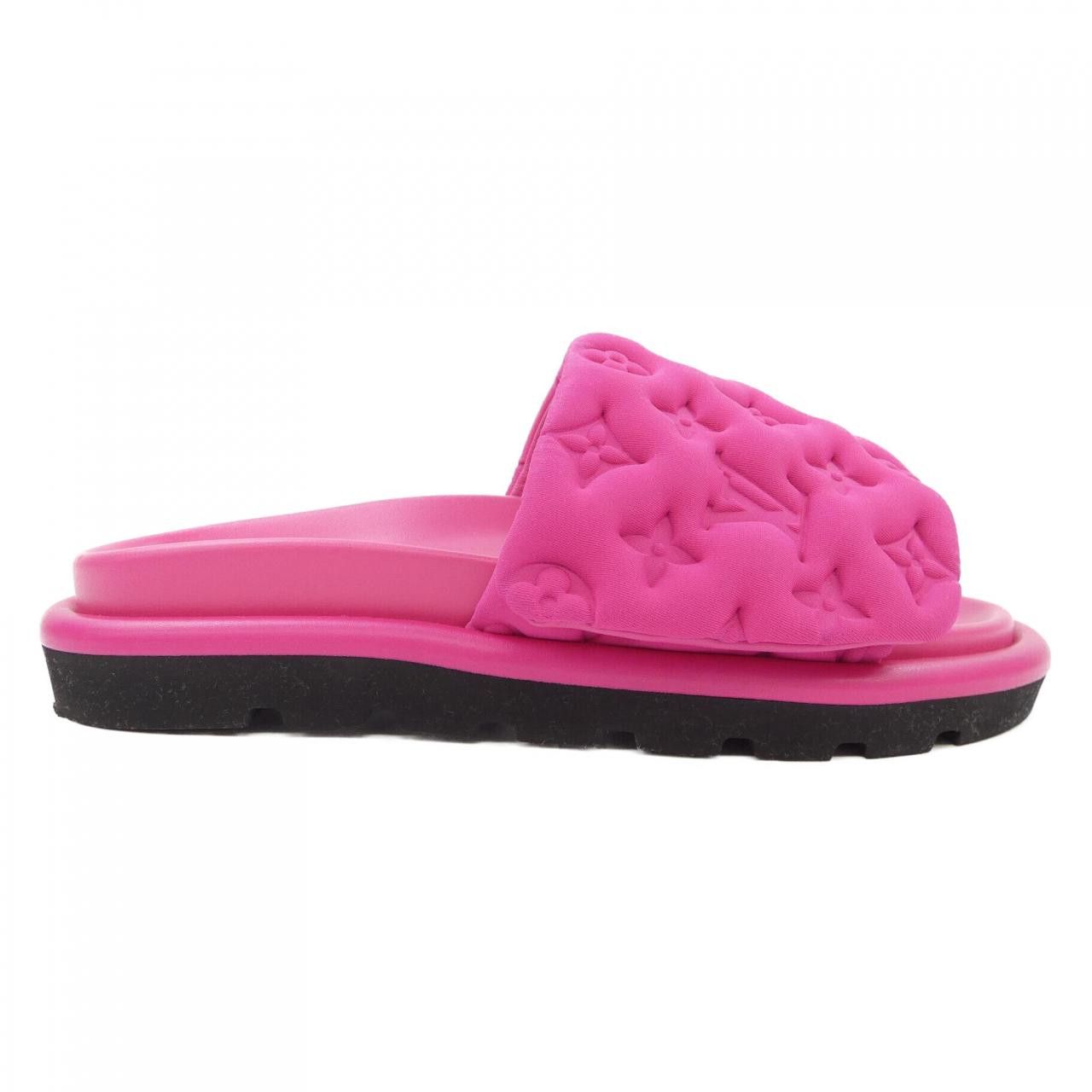 Louis Vuitton Louis Vuitton Louis Vuitton Pool Pillow Line Sandals Others Shoes DUTY FREE for USA Size ONE SIZE - 1 Thumbnail