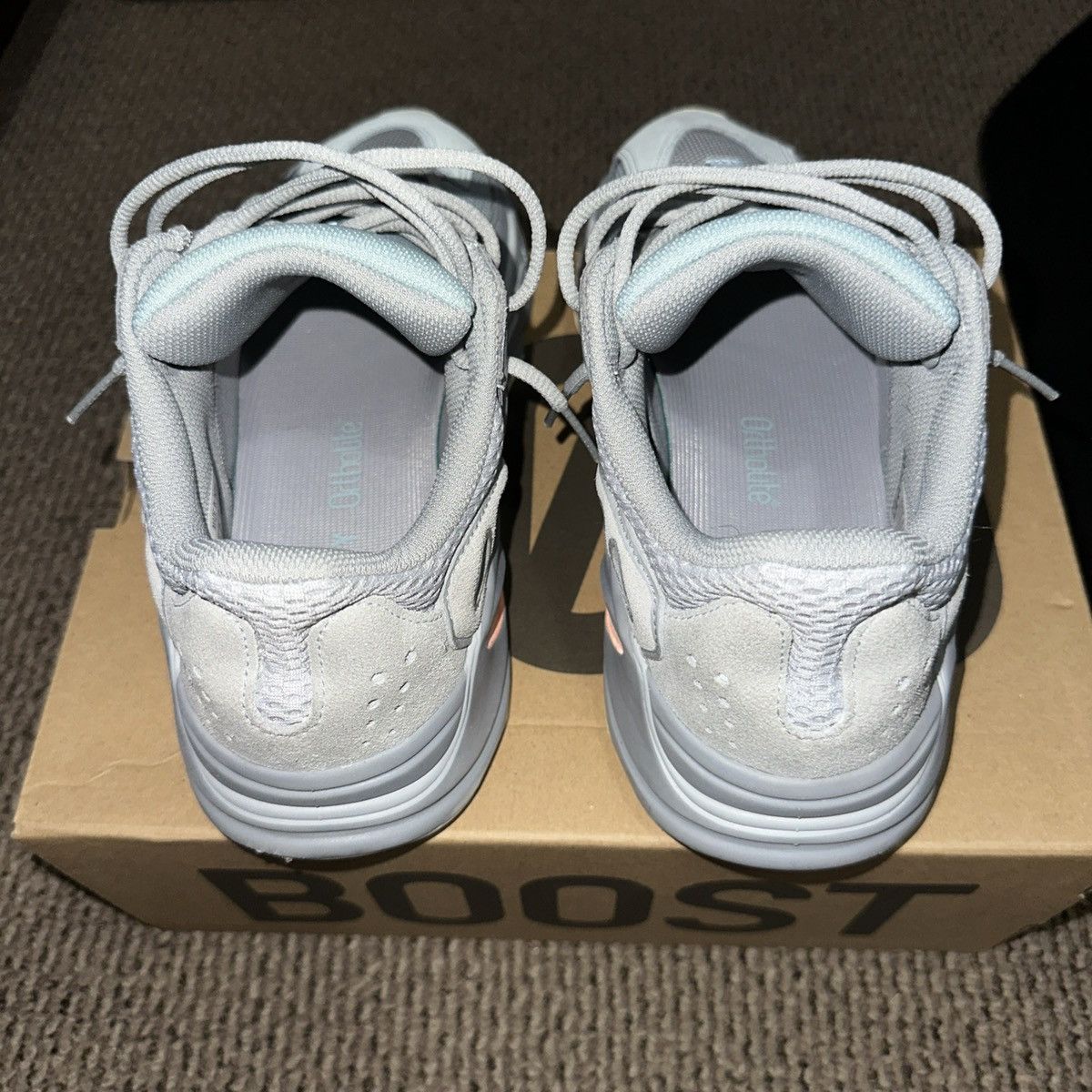 Adidas adidas Yeezy Boost 700 Inertia Size US 7 / EU 40 - 4 Thumbnail