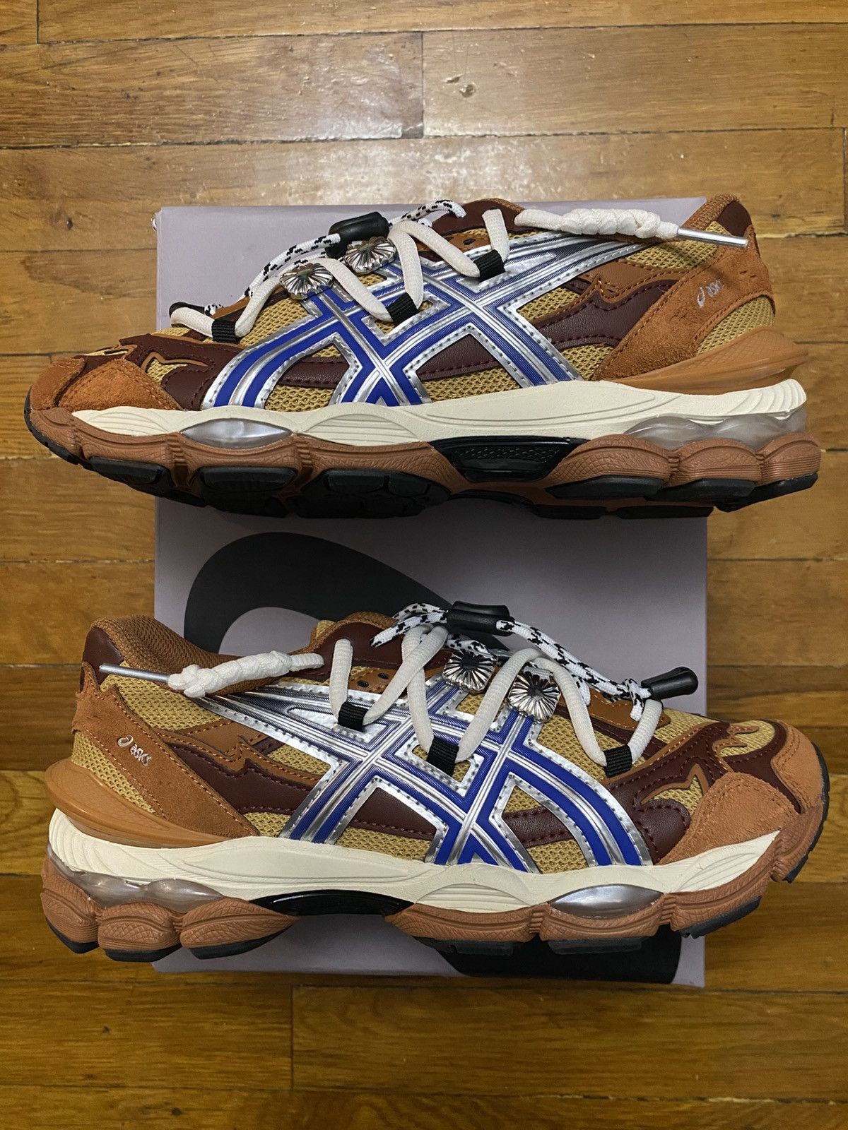 Asics Size 5.5 - Asics Gel-Cumulus 16 TOGA Brown Blue Silver Men’s Size US 5.5 / EU 38 - 2 Thumbnail