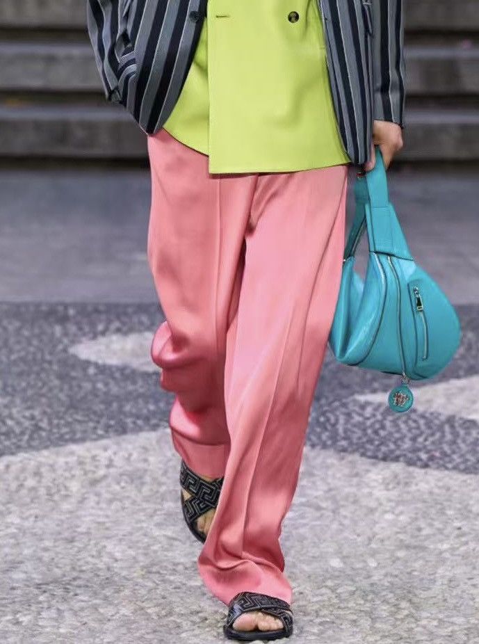 Versace Wide legged pants size46 Size US 30 / EU 46 - 1 Thumbnail