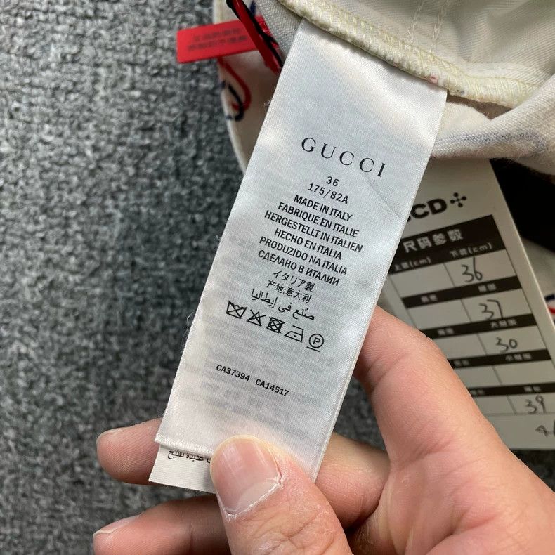 Gucci Gucci Pin shorts 2502-Nextarrow Size US 36 / EU 52 - 5 Thumbnail