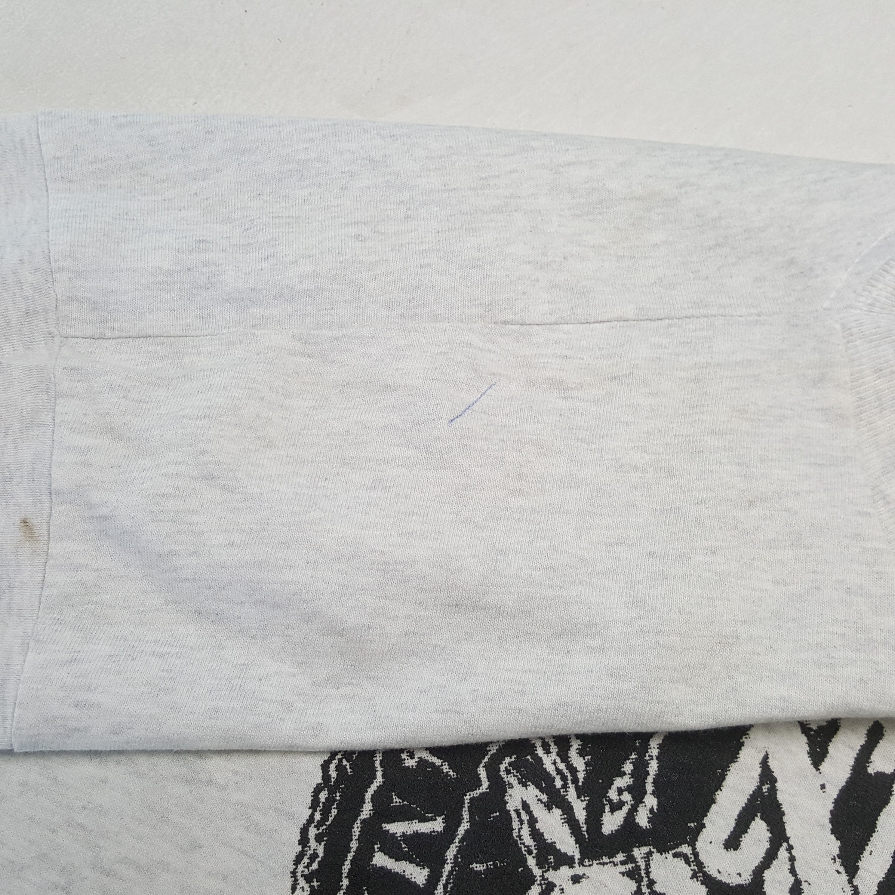 Vintage Manic Street Preachers Tshirt RR27 Size US XL / EU 56 / 4 - 7 Thumbnail