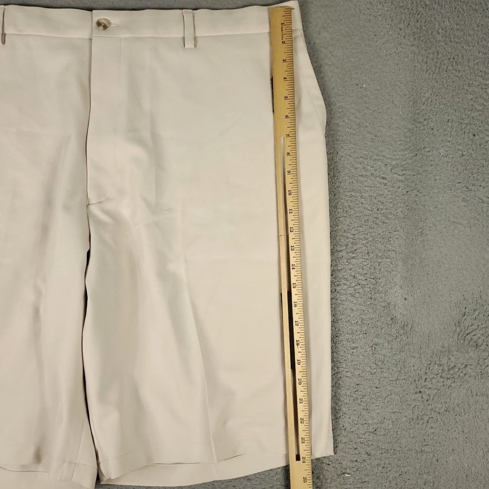Peter Millar Peter Millar Shorts Mens Size 42 Beige Golf Flat Front Casual Chino Size US 42 / EU 58 - 4 Thumbnail