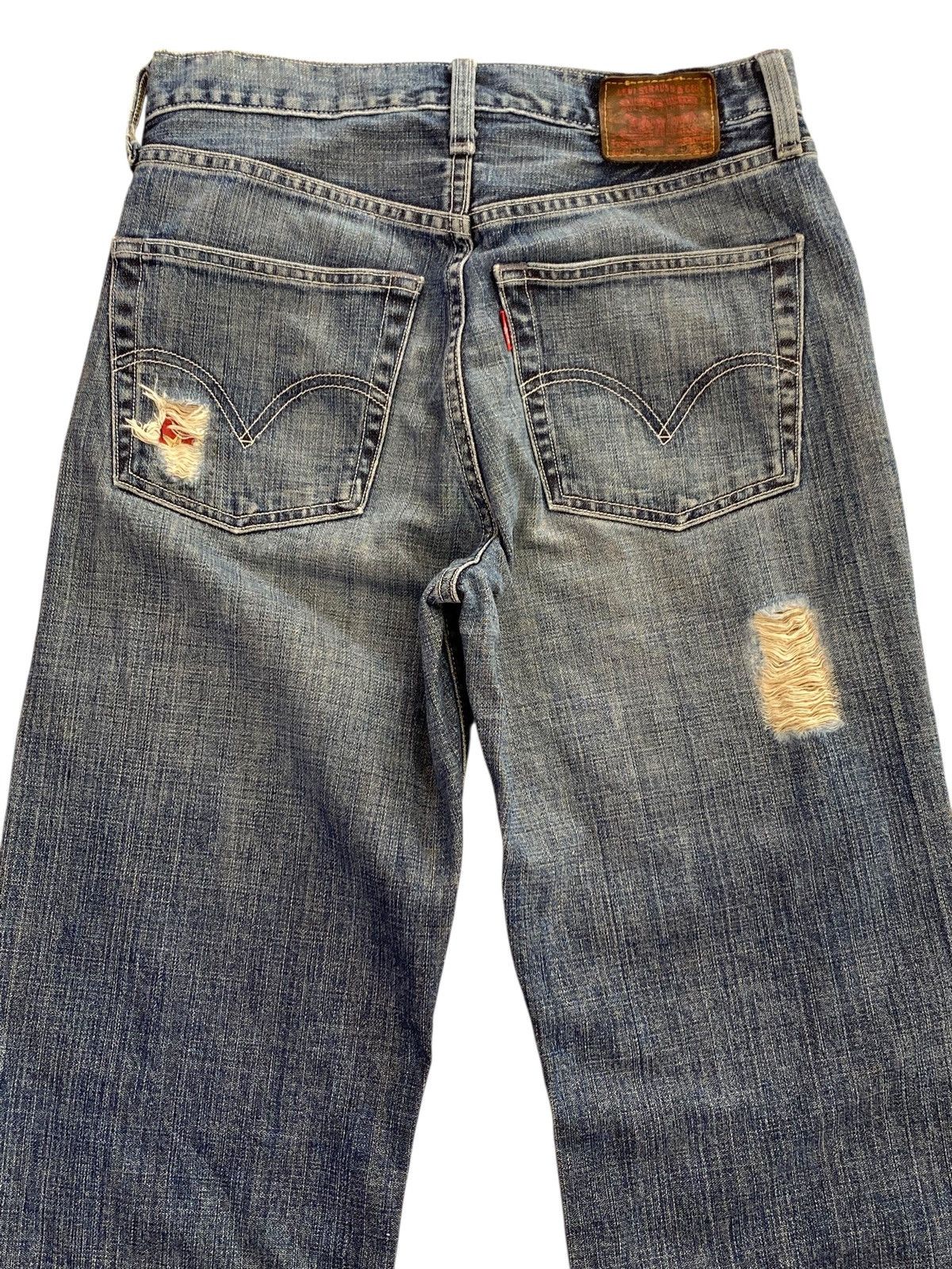 Levi's Levi’s Distressed Faded Wash Style Loose Jeans Size US 28 / EU 44 - 4 Thumbnail