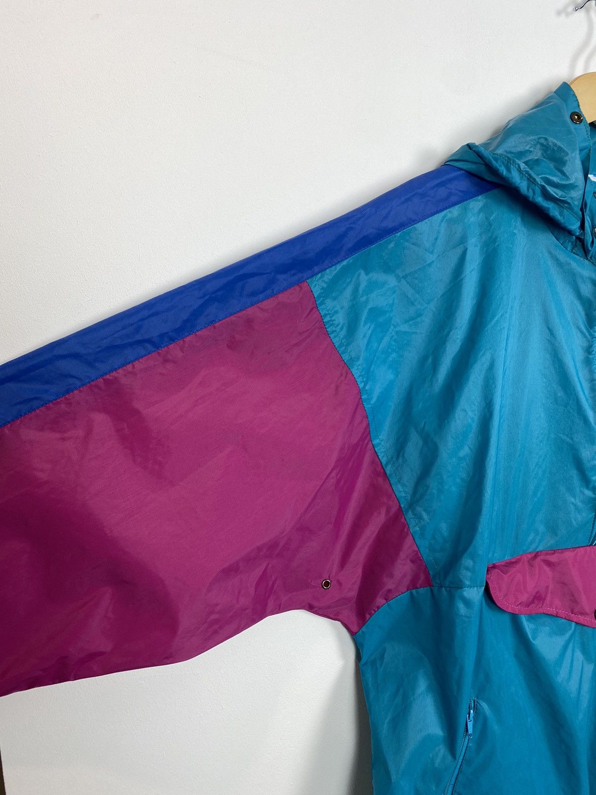 Vintage Vintage Adidas Retro Anorak Jacket 90’s Pocket Logo Old Size US XS / EU 42 / 0 - 3 Thumbnail