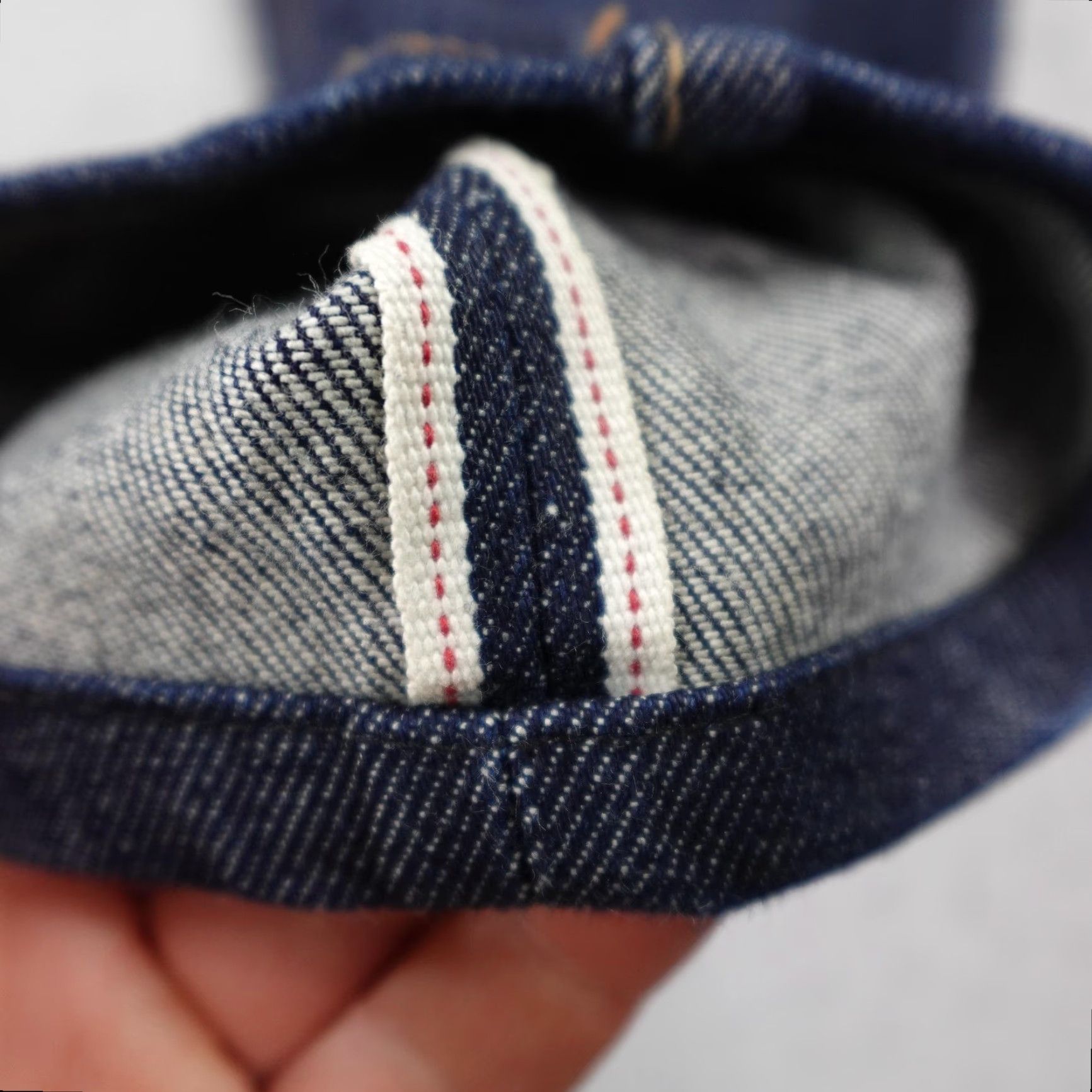 Uniqlo Uniqlo Jeans Mens 33x32 Blue Kaihara Selvedge Slim Straight Low Rise Faded Jeans Size US 33 - 4 Thumbnail