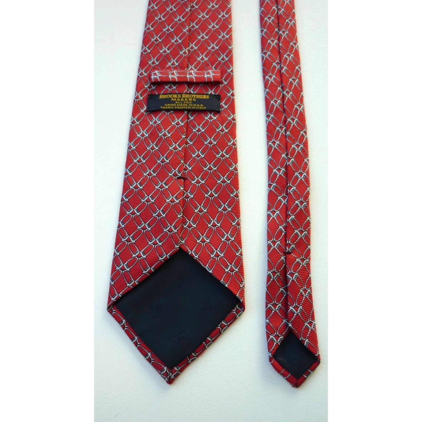 Brooks Brothers VINTAGE Brooks Brothers Makers Silk Tie Novelty Print Men’s Silk Tie Red 57"-60" 3.75" Wide USA Men’s Silk Tie Size ONE SIZE - 4 Thumbnail