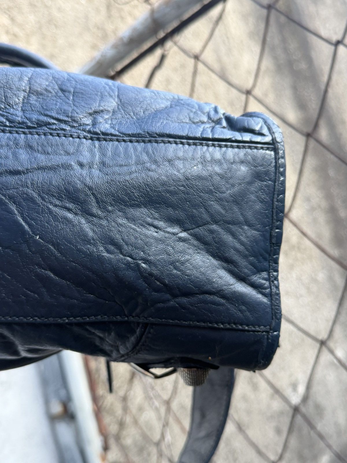 Balenciaga Balenciaga - 2000’s - Classic Le City Giant 21 Navy Blue Size ONE SIZE - 12 Thumbnail