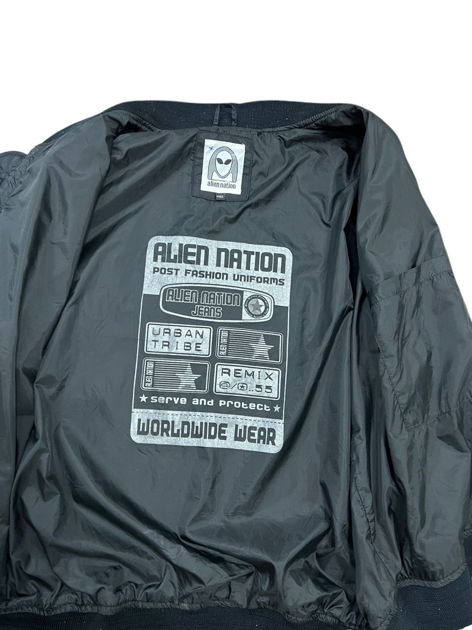 Alien Workshop × Vintage Vintage Alien Nation Bomber Jacket Size US M / EU 48-50 / 2 - 10 Thumbnail